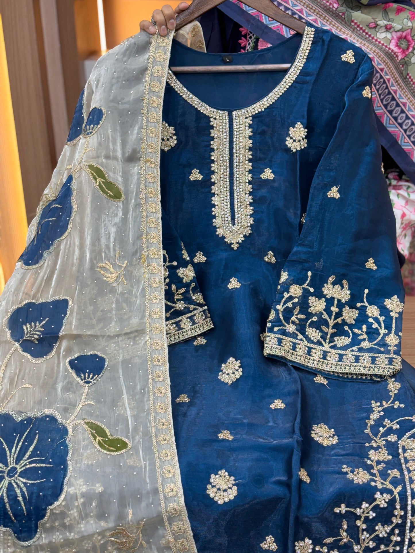 106 party wear jimmy cho 3 pc