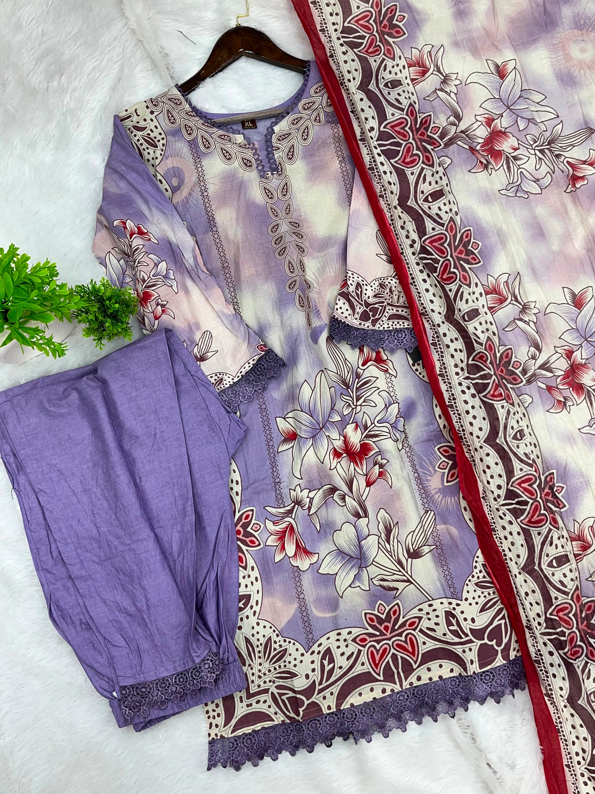 1237 Pakistani Printed Suit