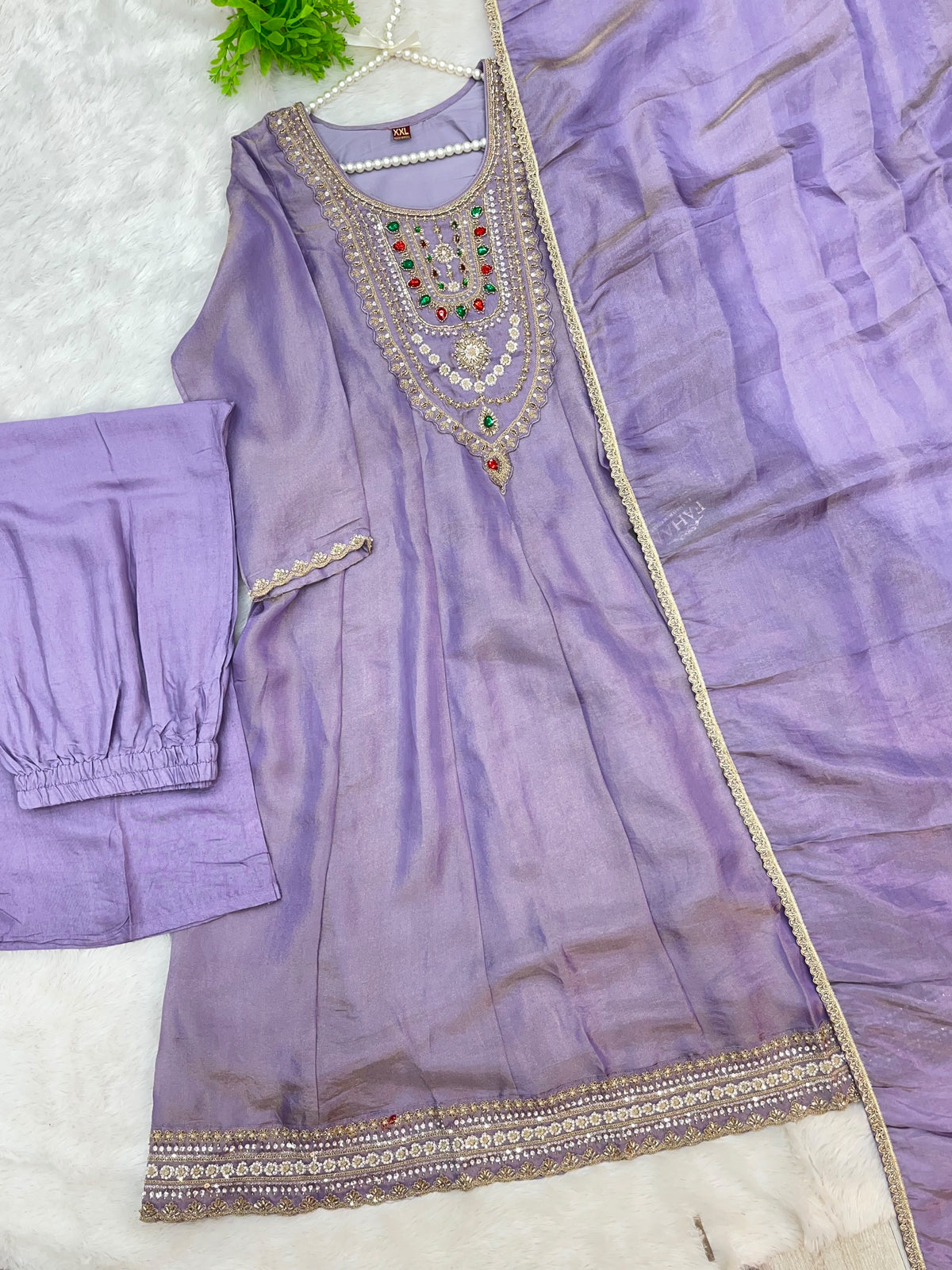 1463 Pakistani Party Wear - Lavender