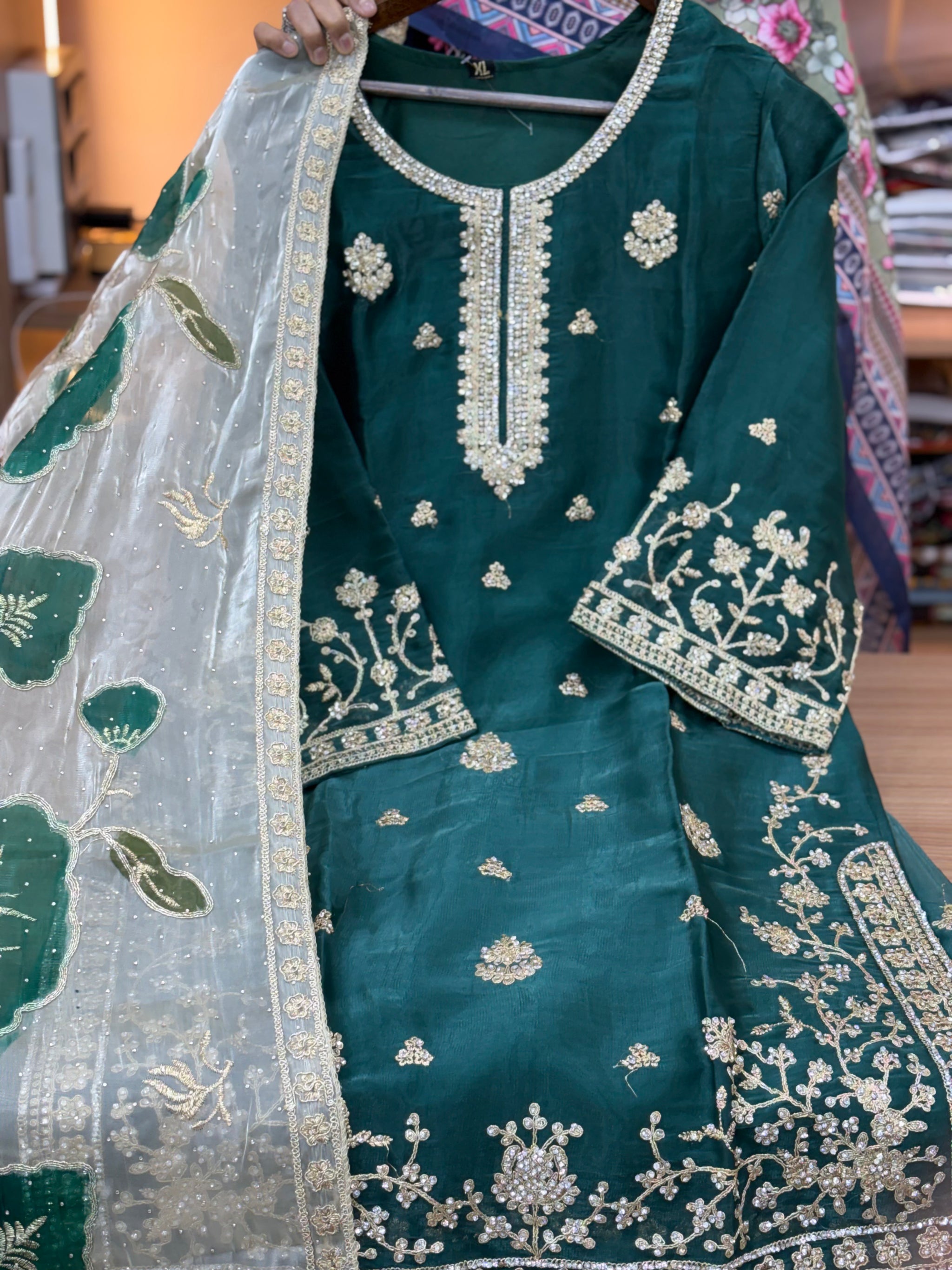 107 party wear jimmy cho 3 pc