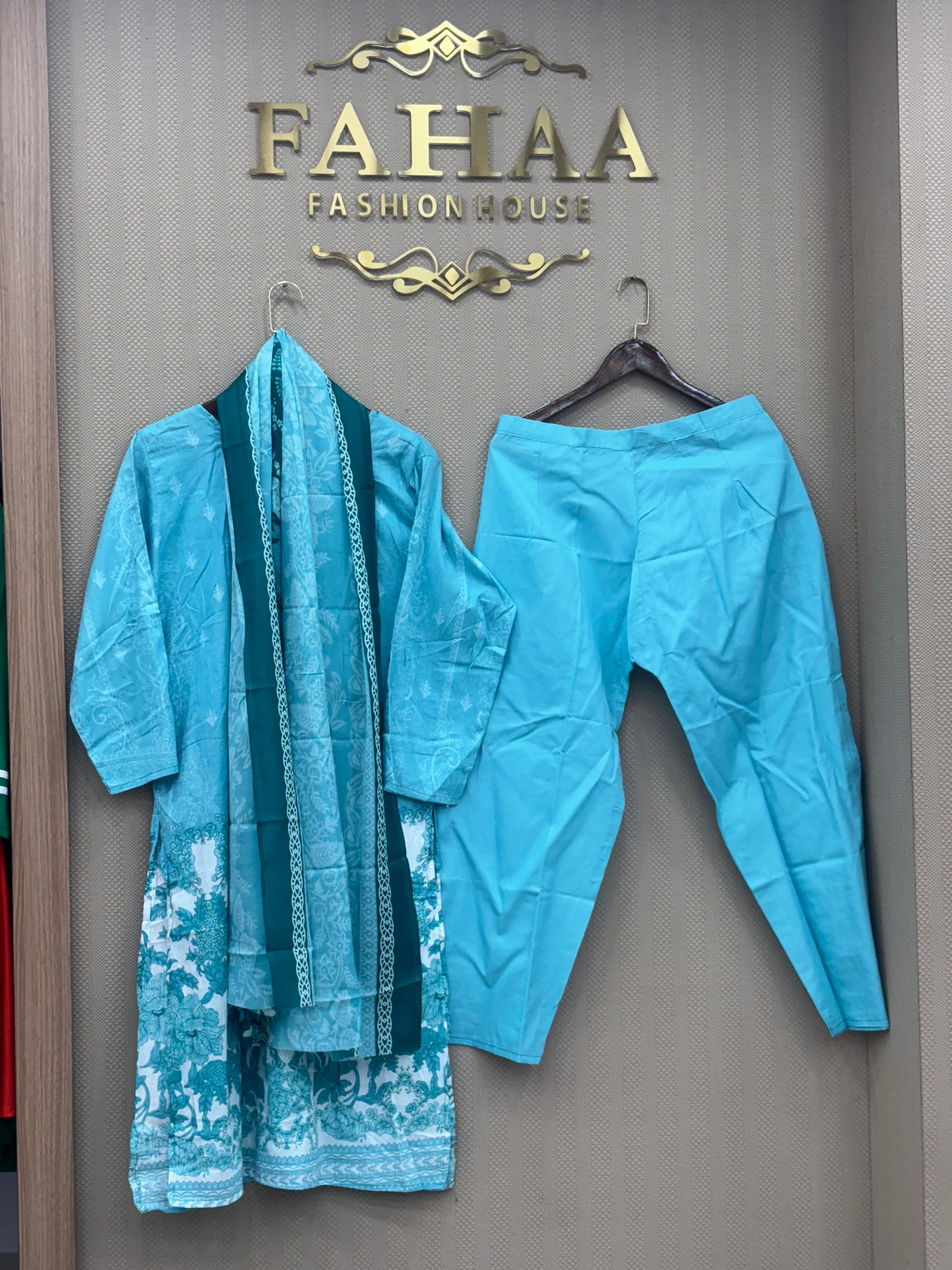 101 lawn cotton suit