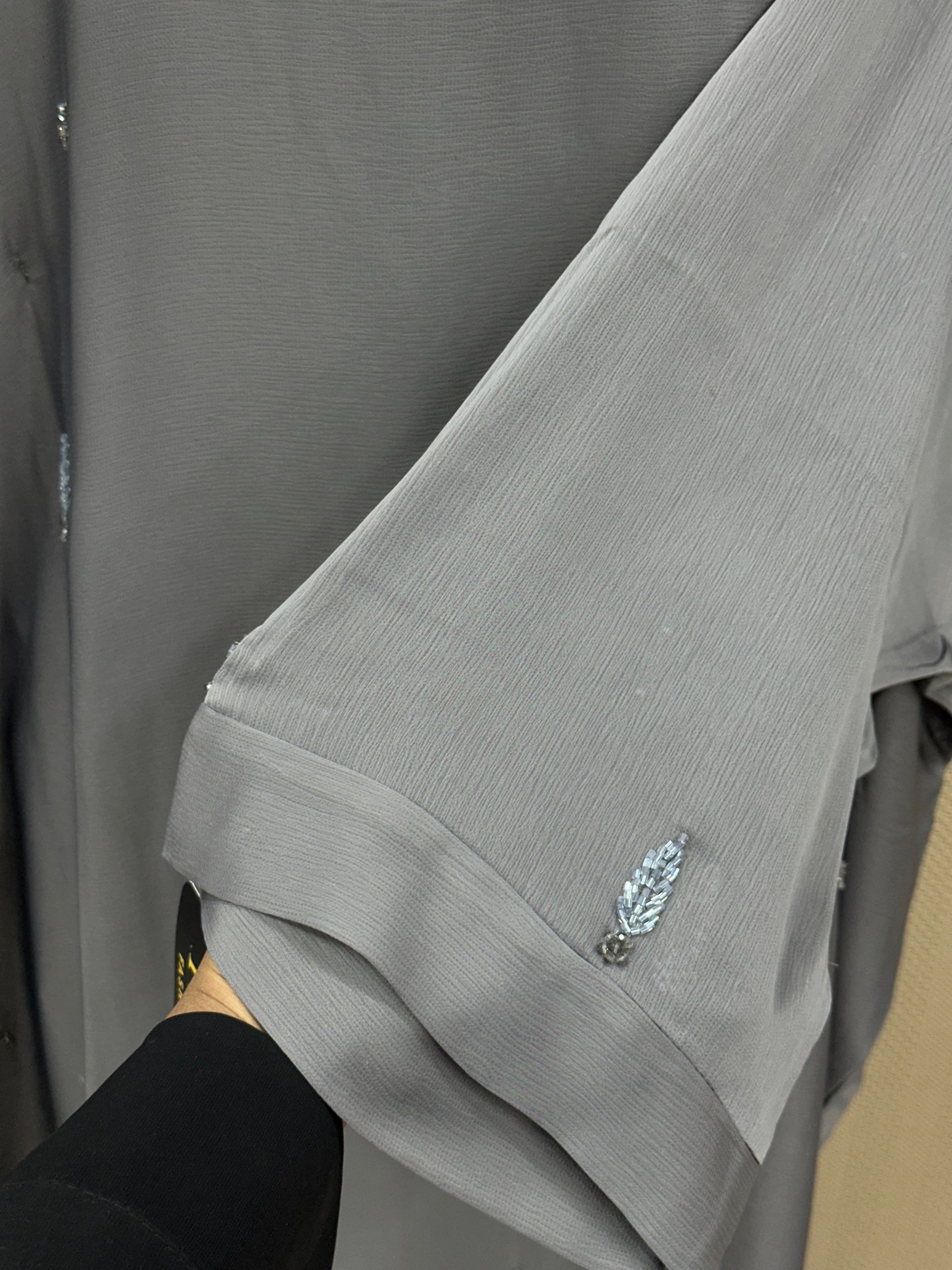 044 Premium dark Grey Abaya