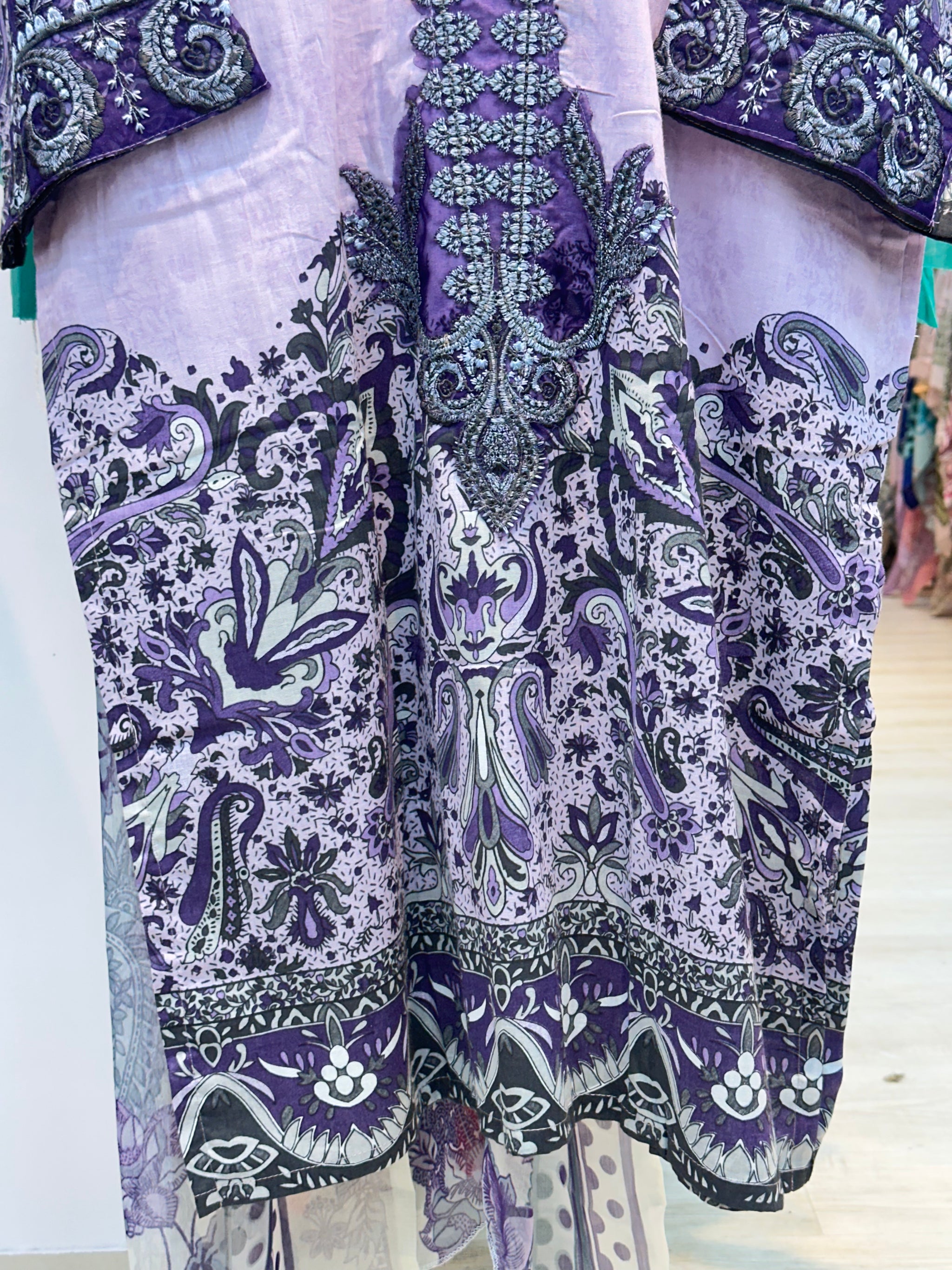 202 lawn cotton suit