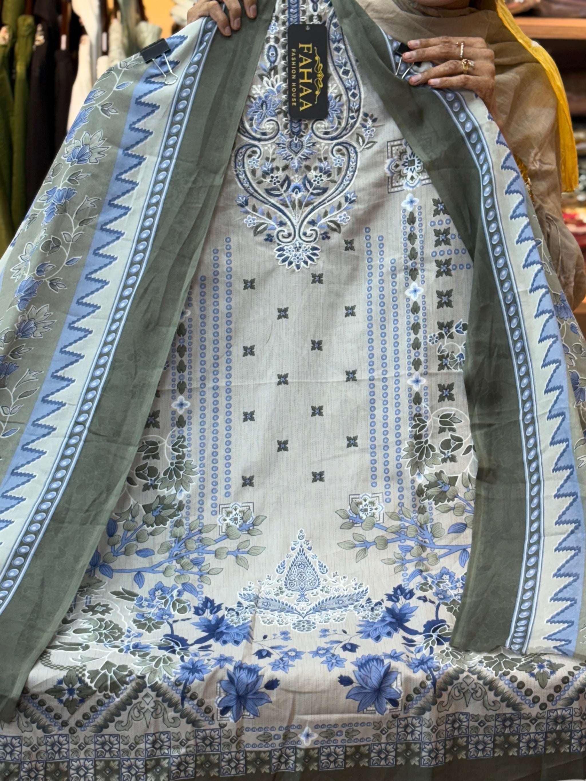 066 Unstitched 3Pc embroidered Suit Set