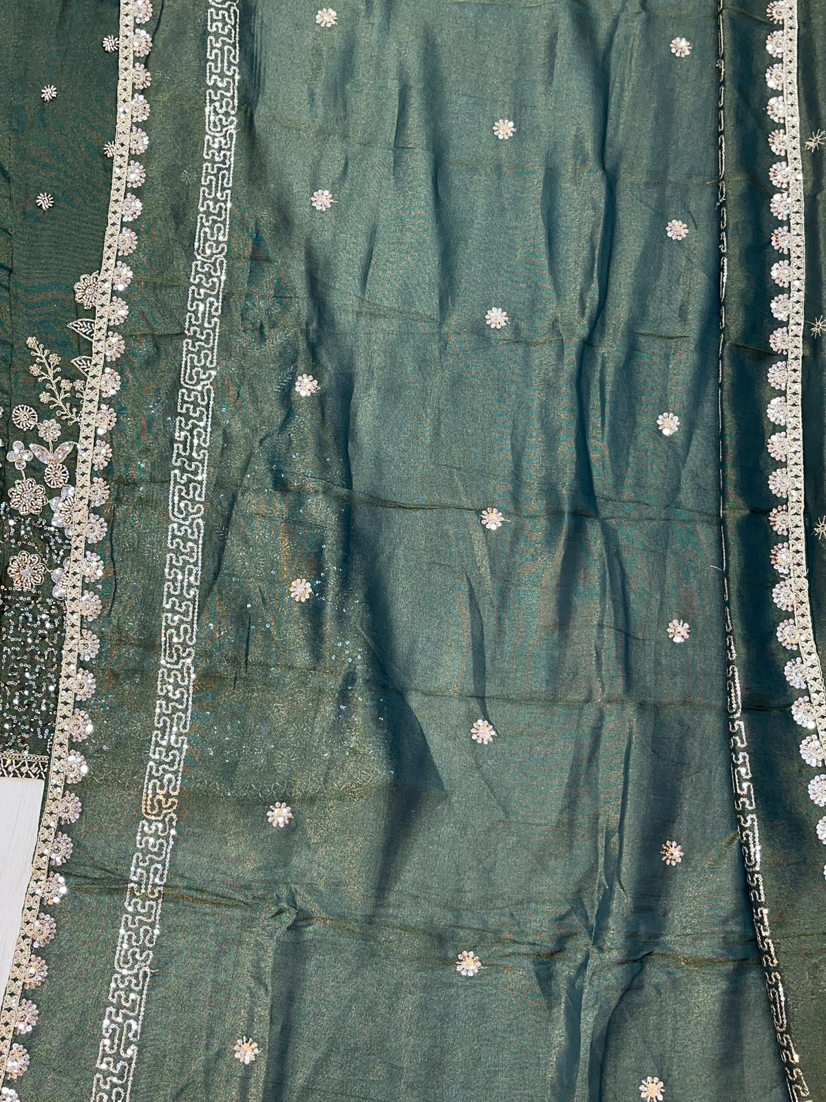 1525 Pakistani Heavy Partywear - Mehendi Green
