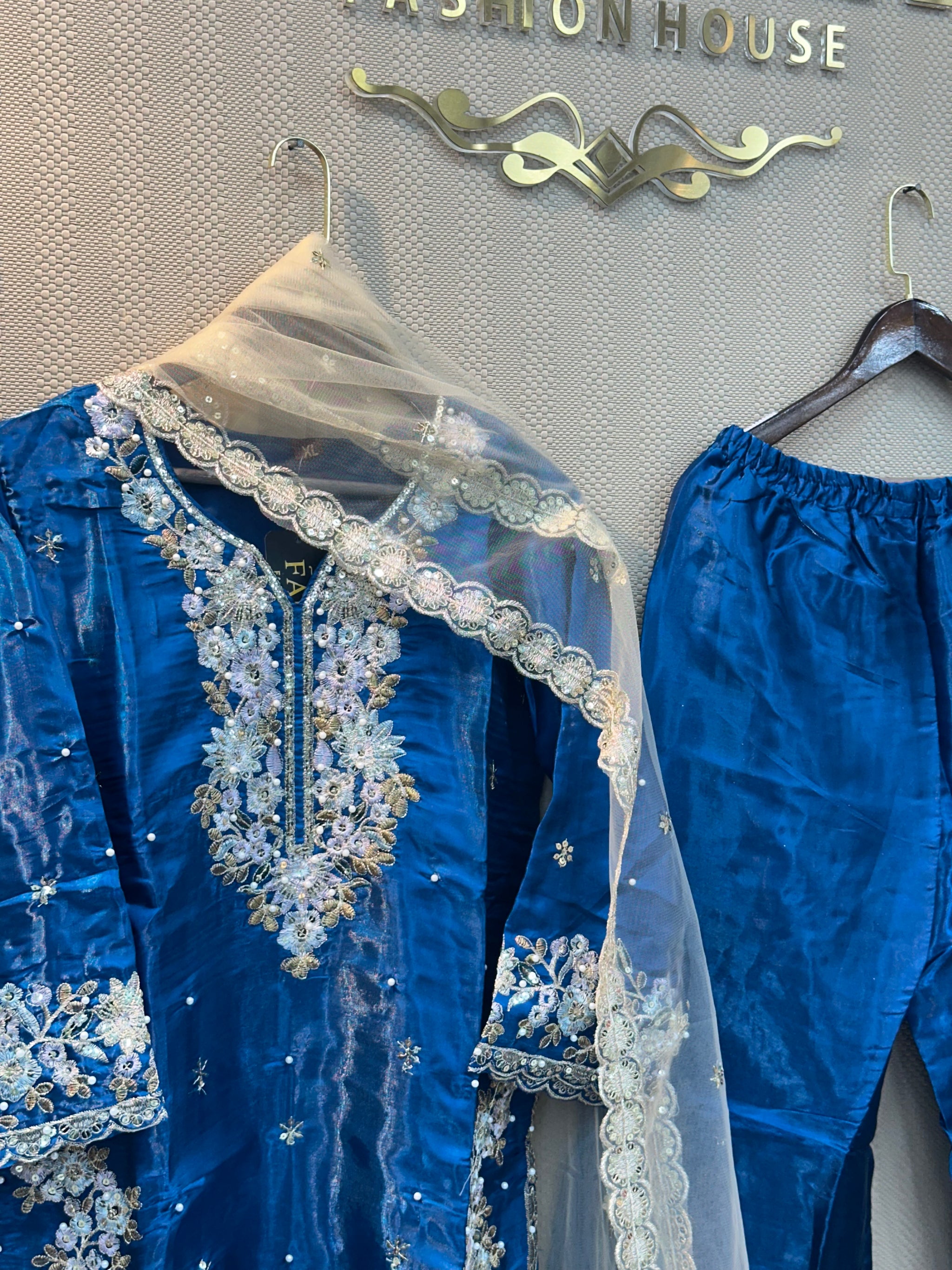 110 party wear jimmy cho 3 pc