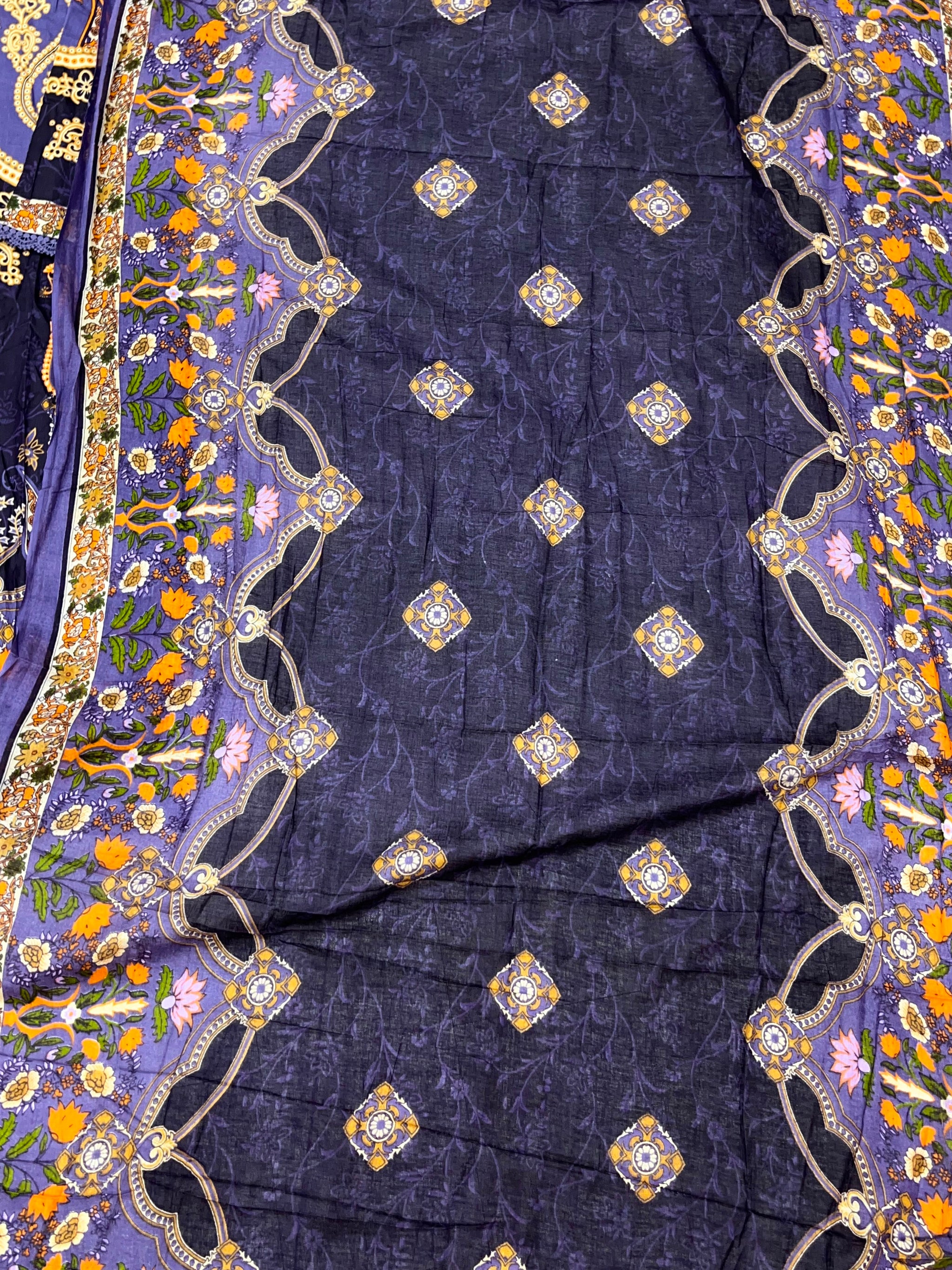 1235 Pakistani Printed Suit