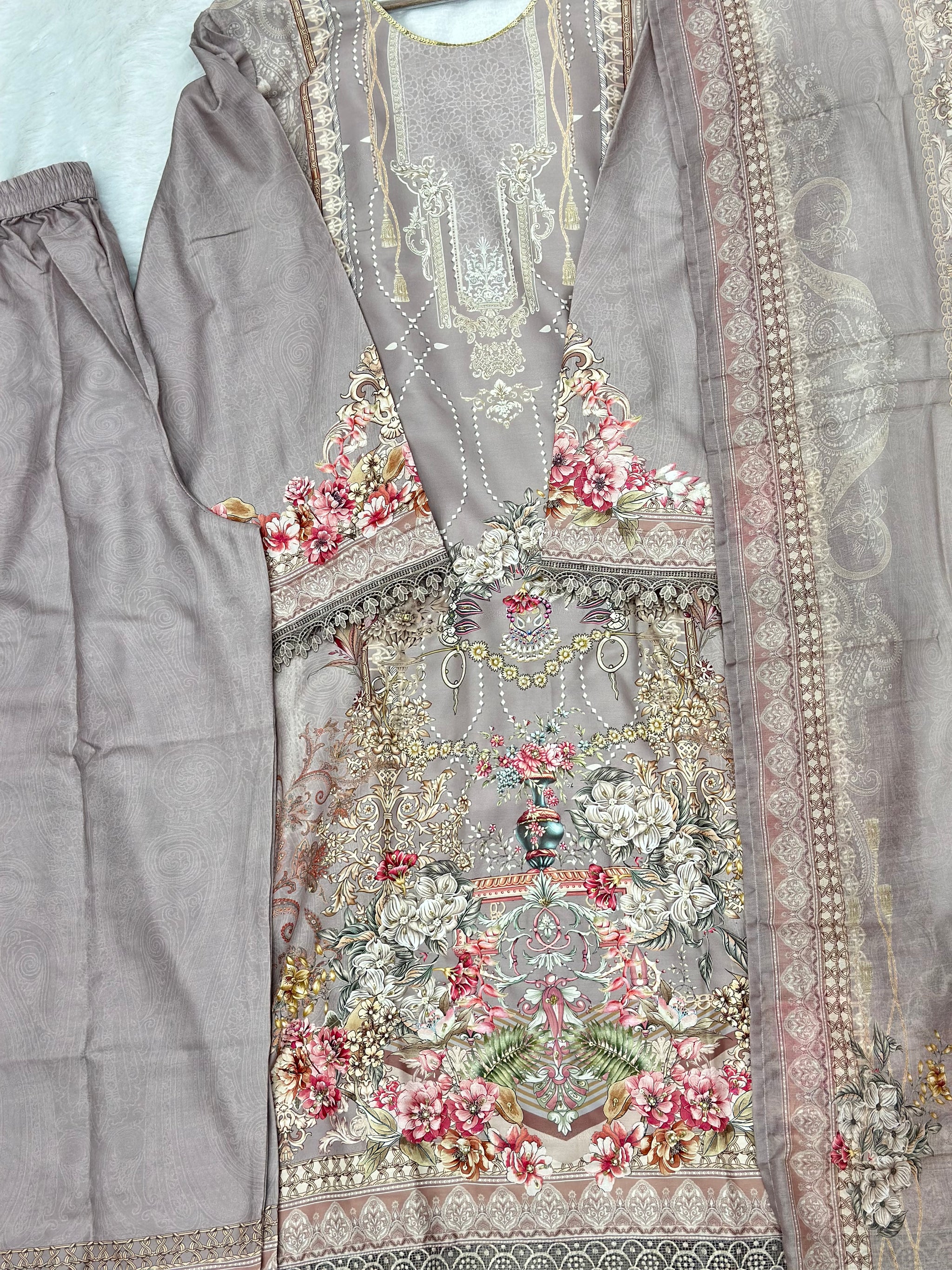 638 Muslin 3pc Pakistani Cordset