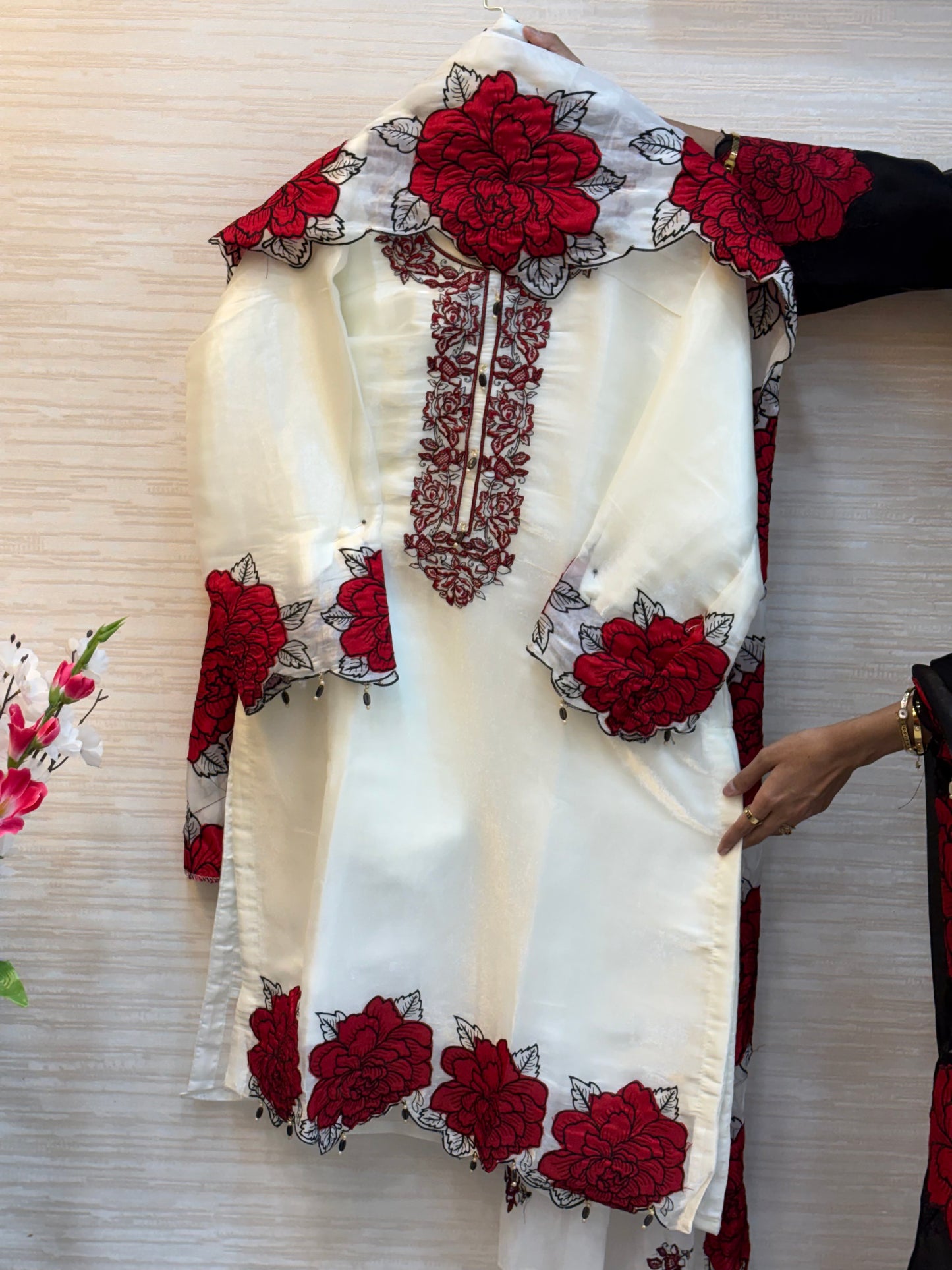 230 Saiyaara jimmy cho 3pc - white