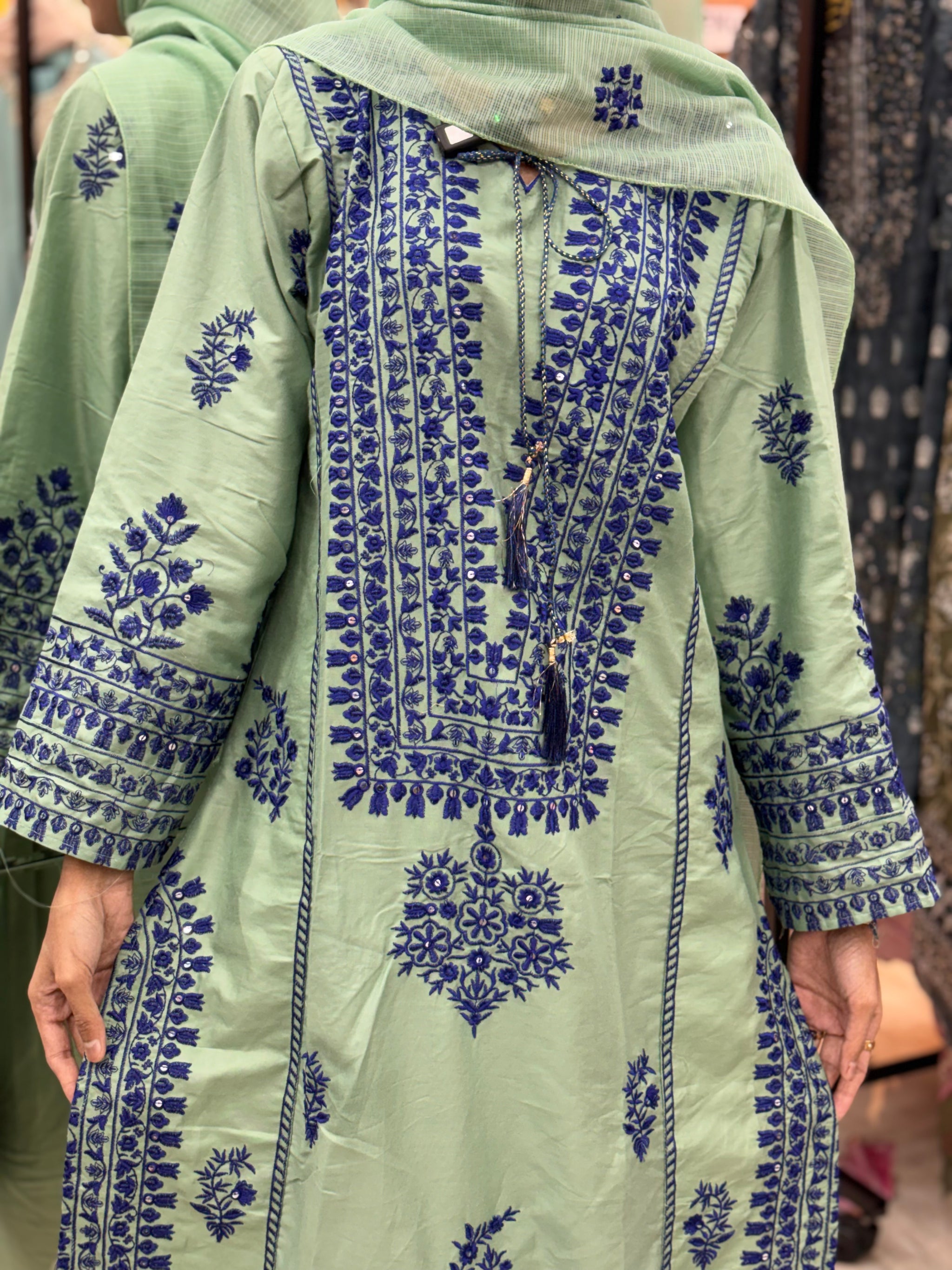 067 Embroidered Rayon Suit - green