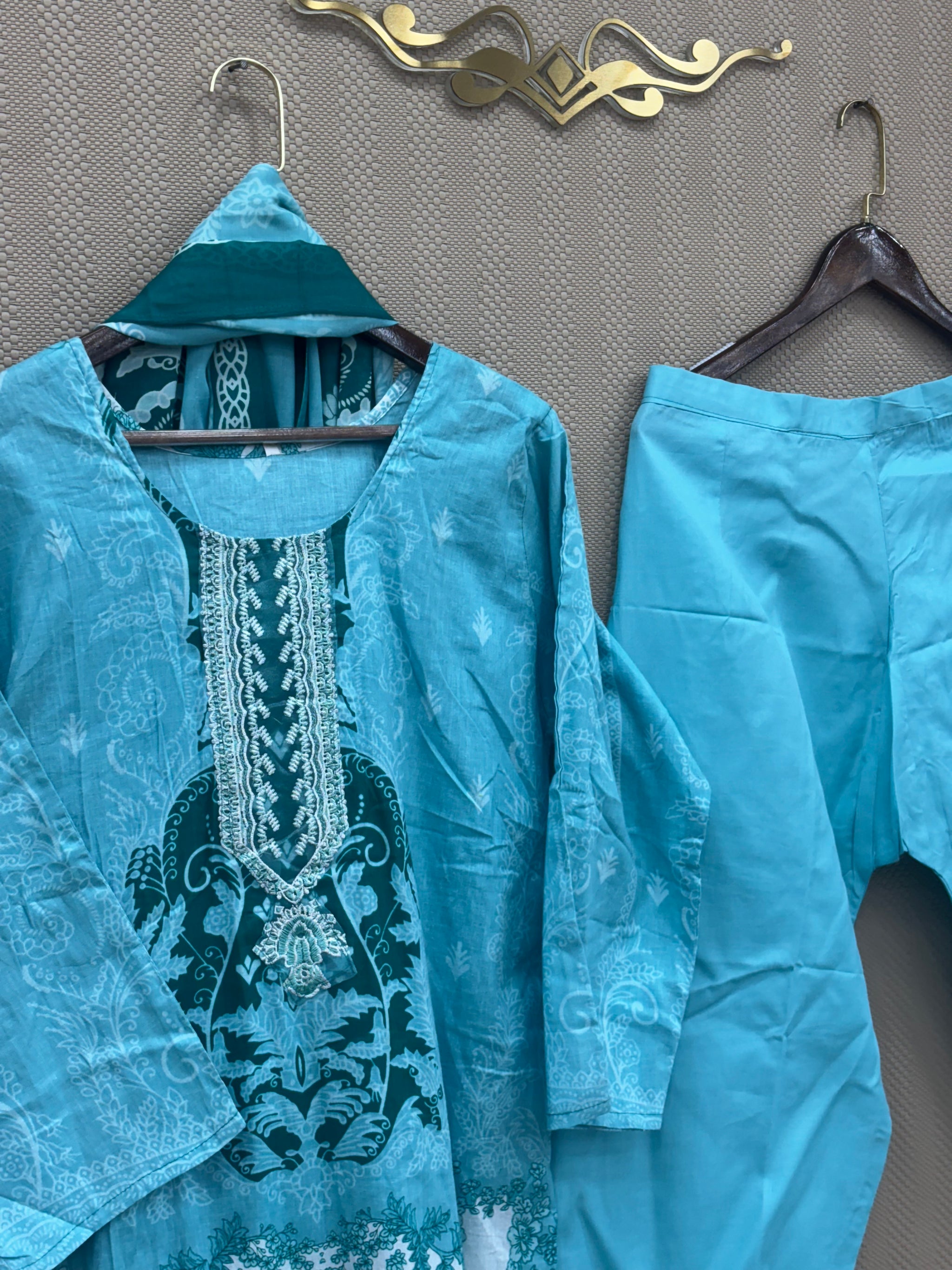 101 lawn cotton suit