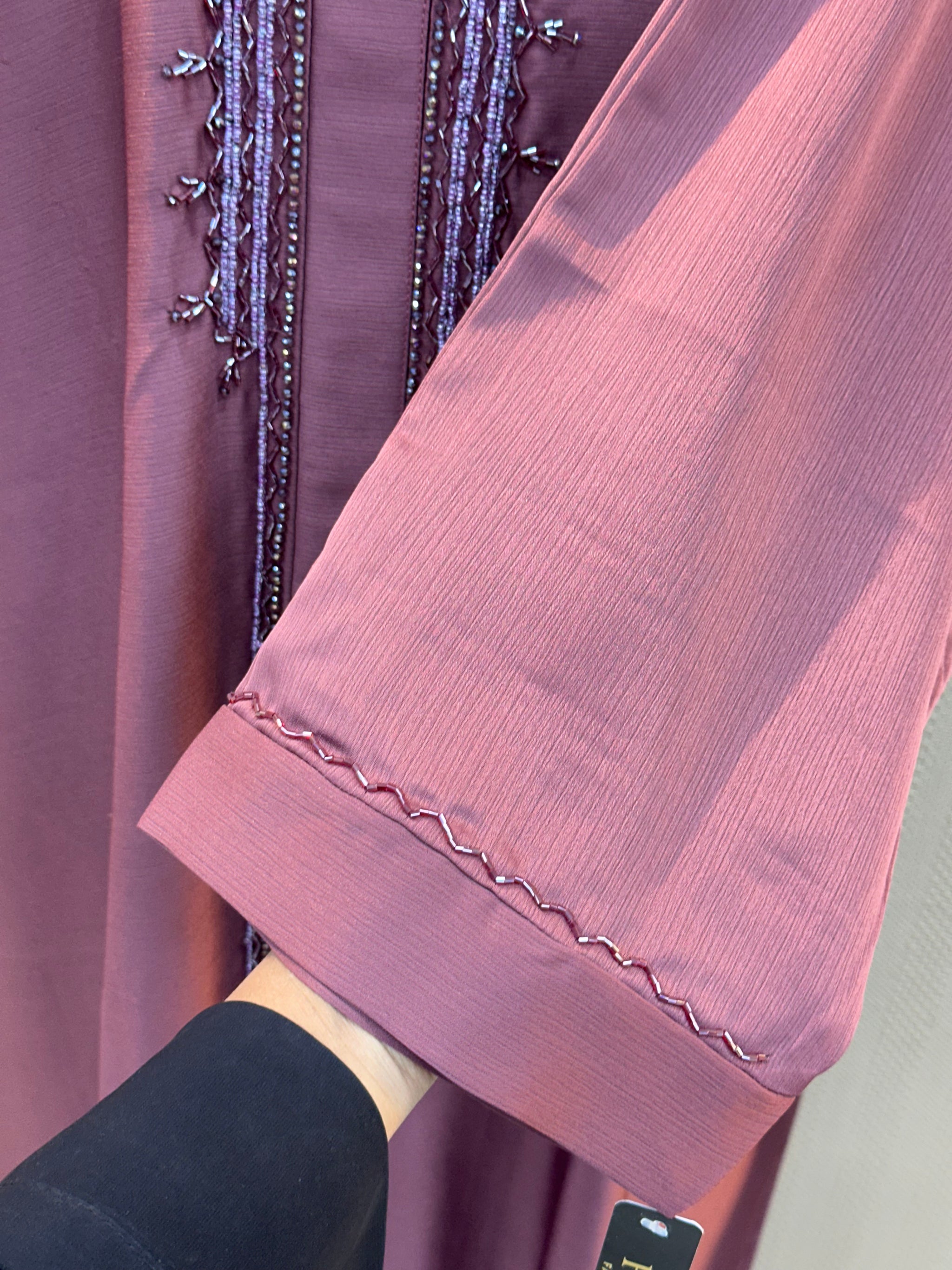 050 Premium  pink Abaya