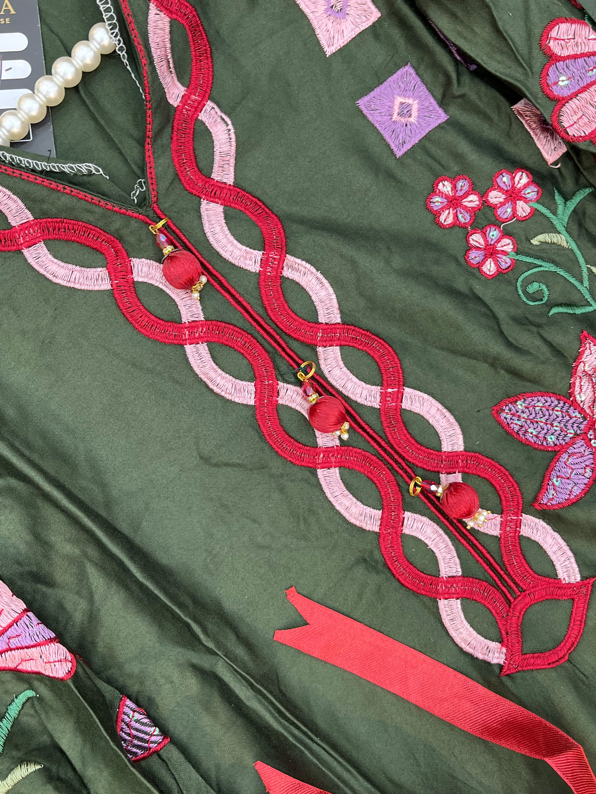 1526 Pakistani Heavy Lawn - Bottle Green