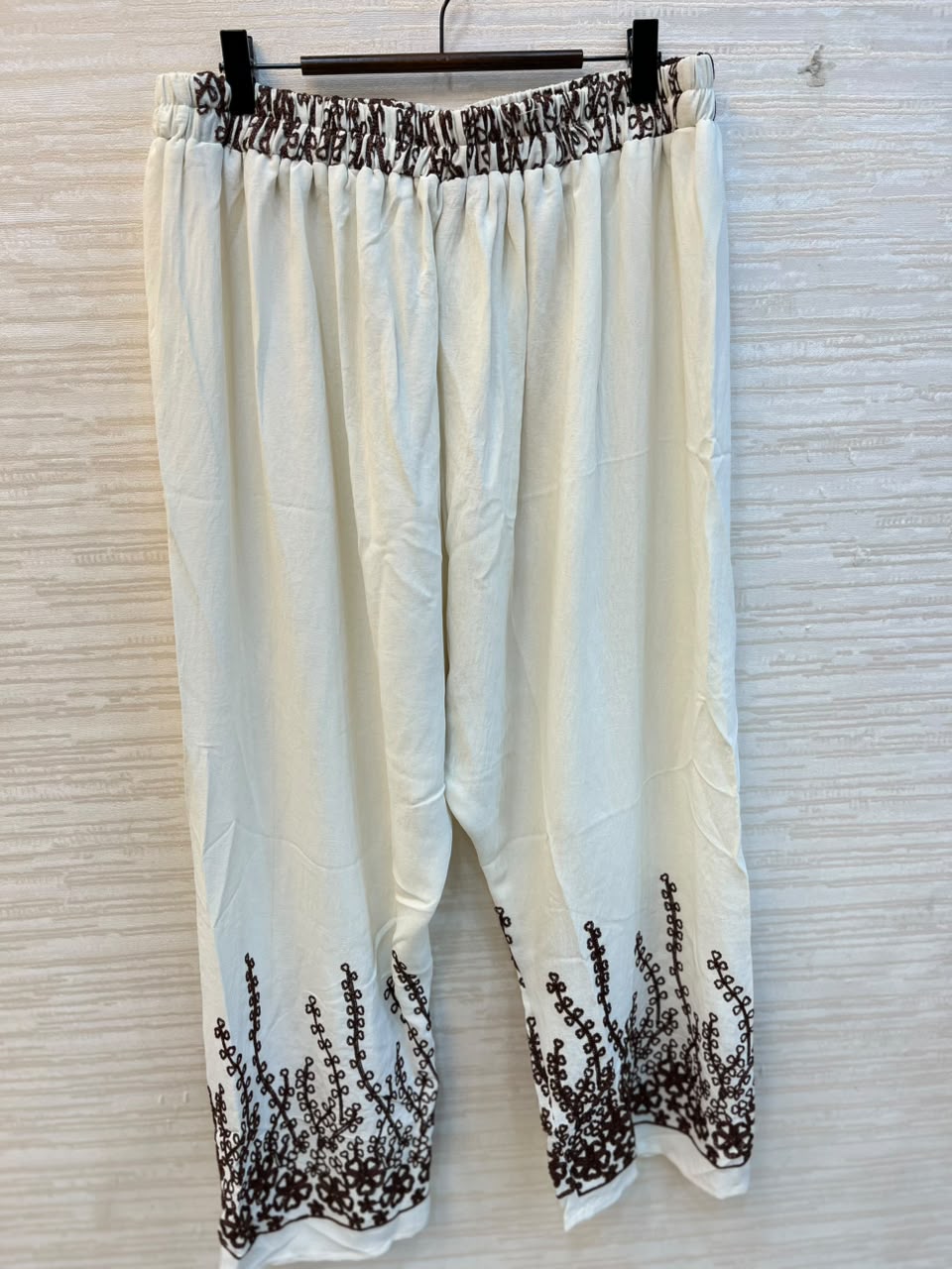 1098 Korean Embroidered Coord Set - White