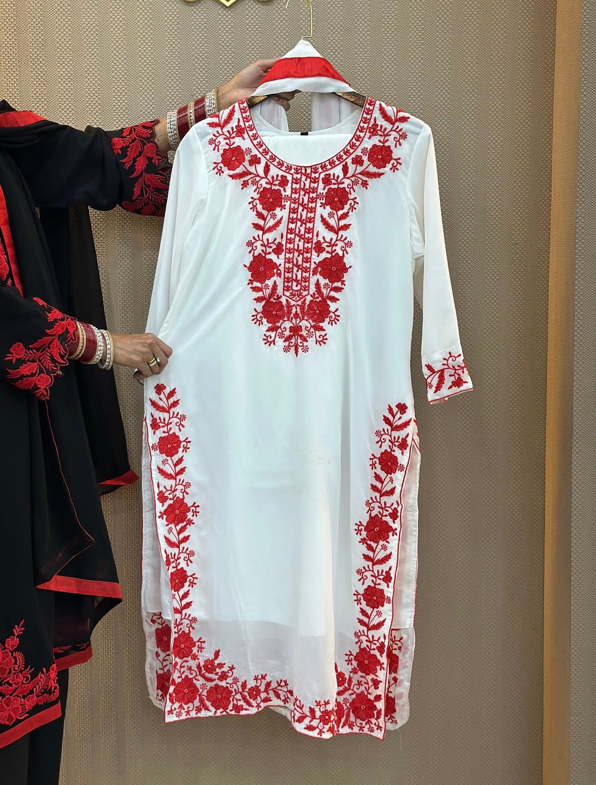 002 Saiyaara - White