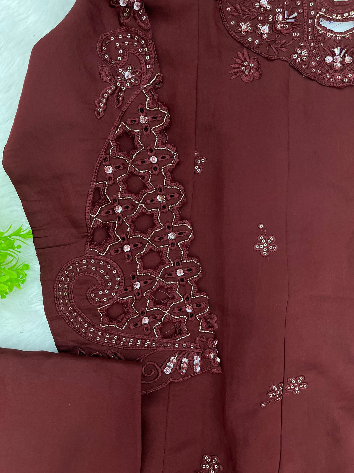 1475 Pakistani Party Wear - Maroon