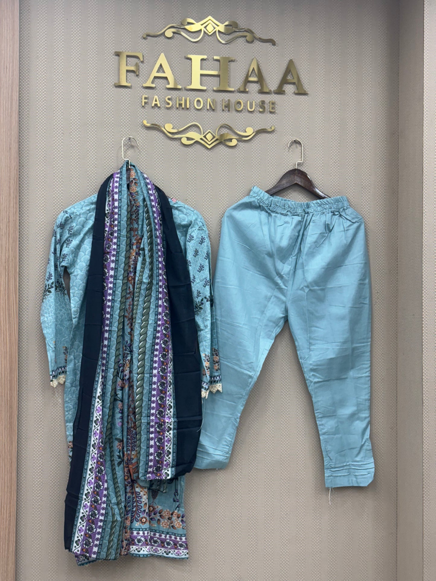 083 lawn cotton suit