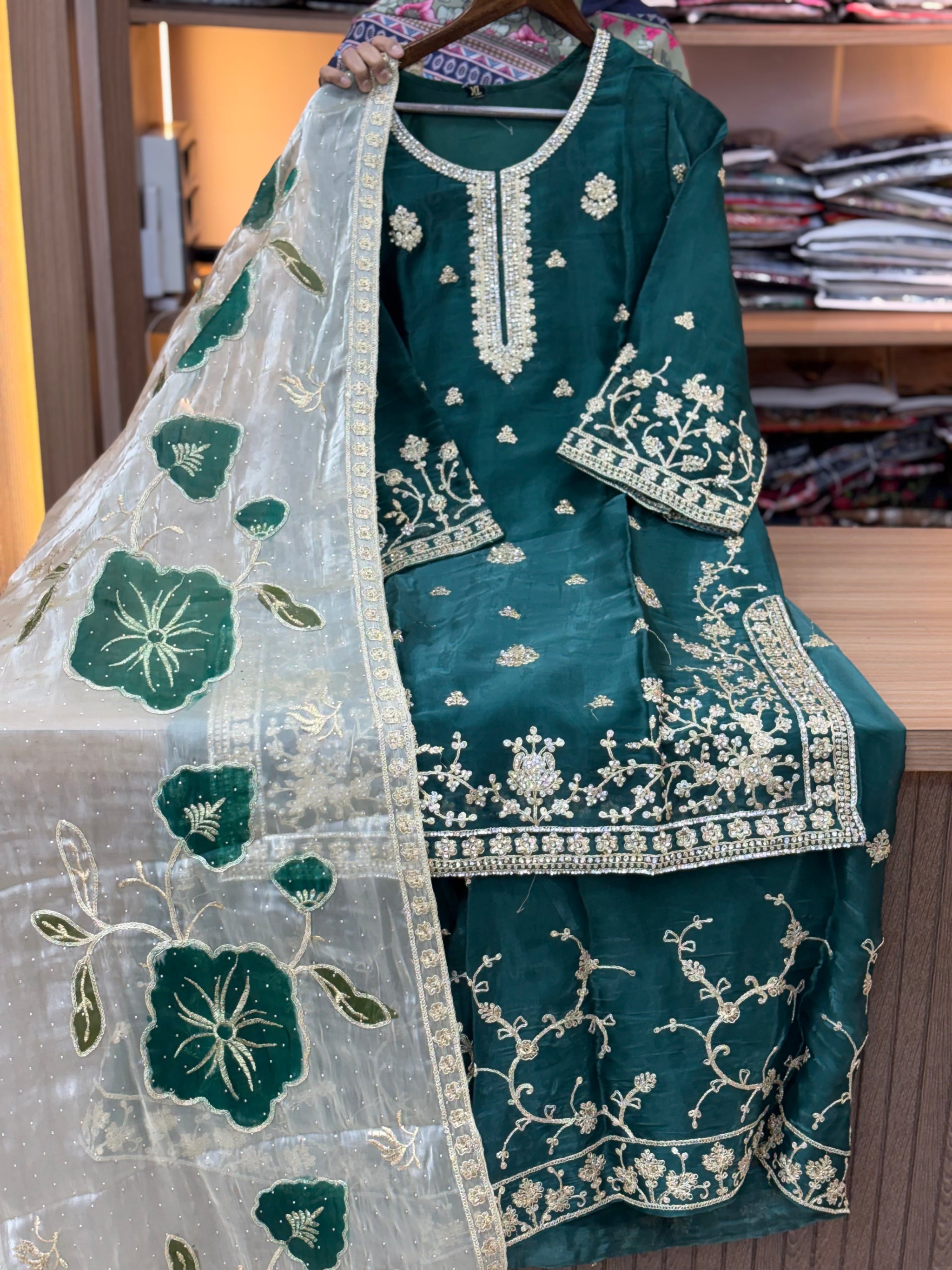 107 party wear jimmy cho 3 pc