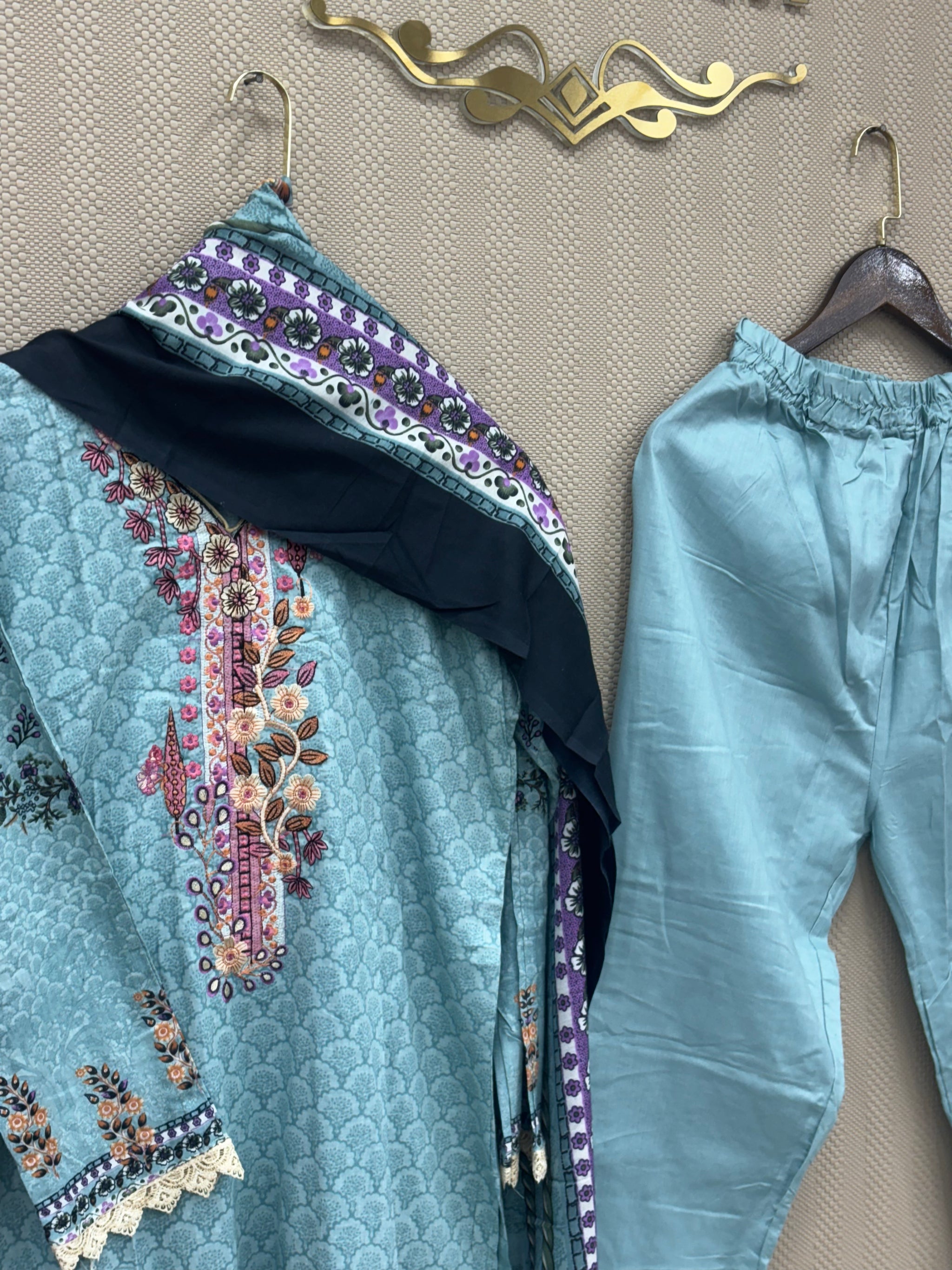 083 lawn cotton suit