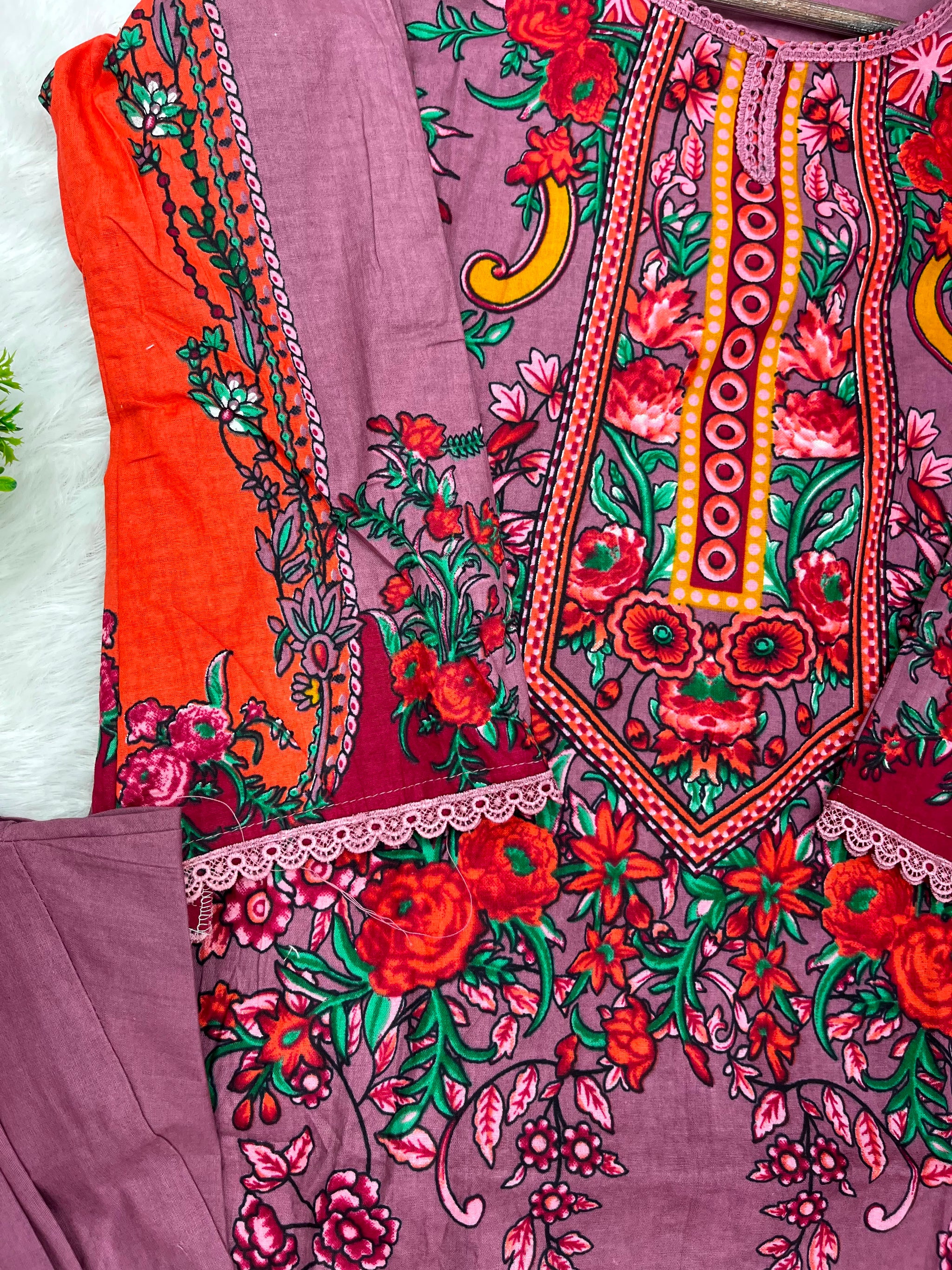 1242 Pakistani Printed Suit