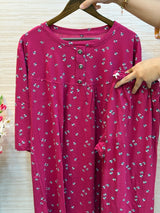 271 Button night wear