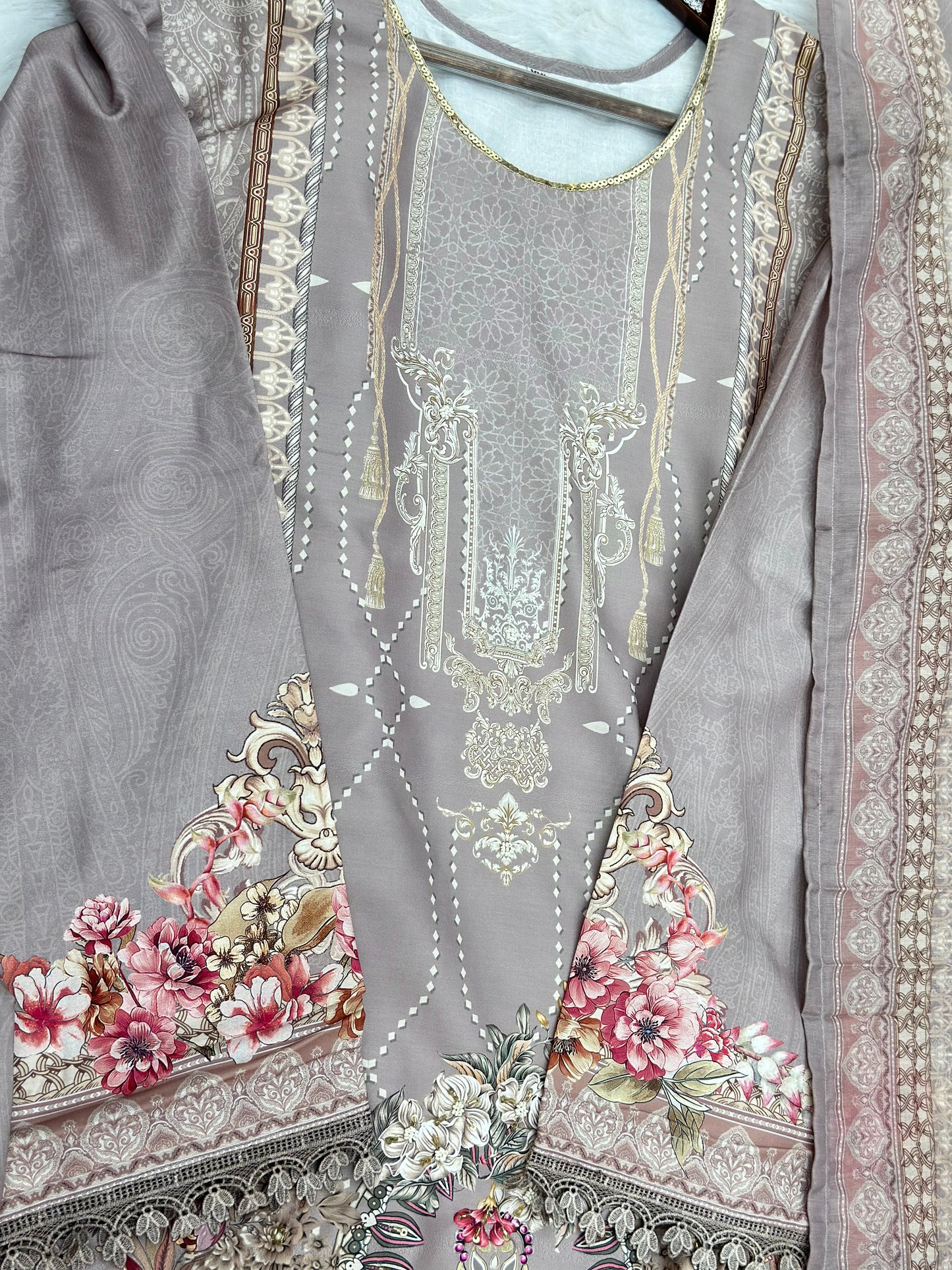 638 Muslin 3pc Pakistani Cordset