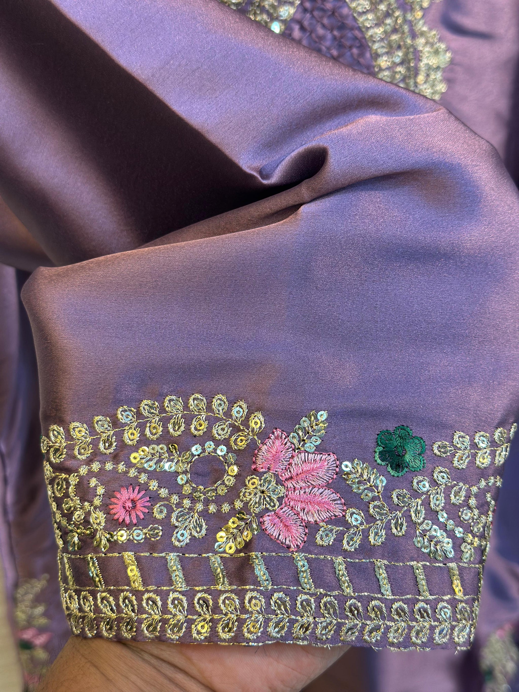 547 Pakistani Farshi Cordset
