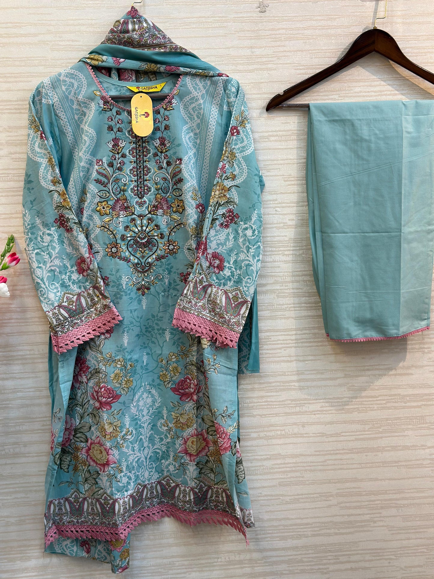 424 Jade Pakistani Embroidery Suit
