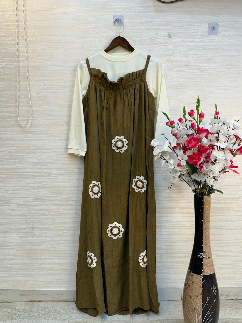 895 Floral Flare Coord Set - Brown
