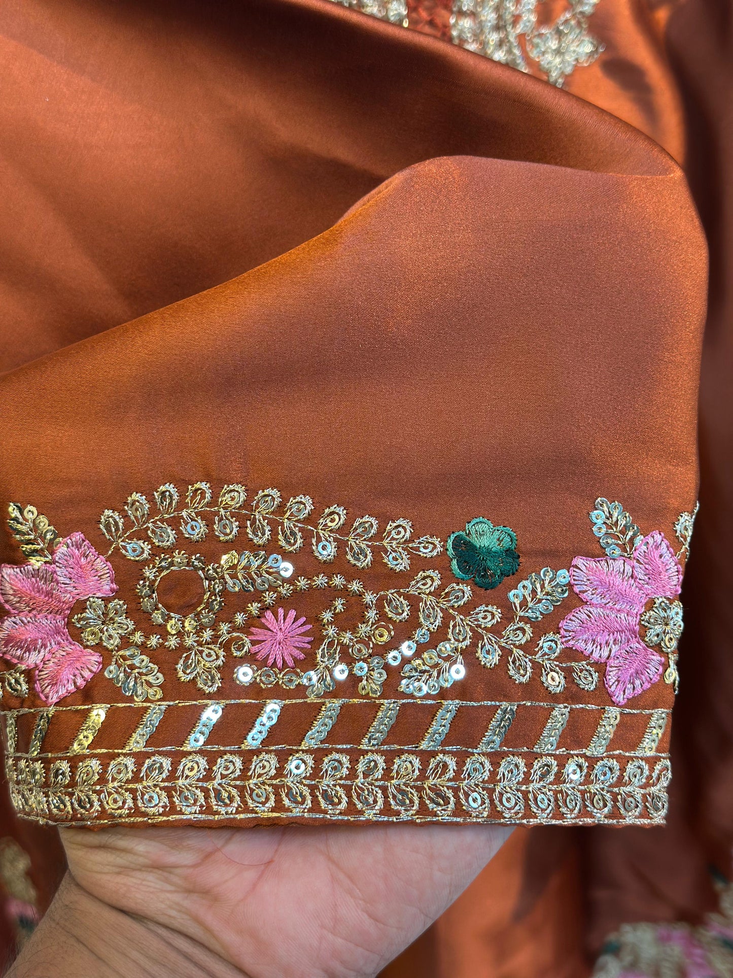 547 Pakistani Farshi Cordset