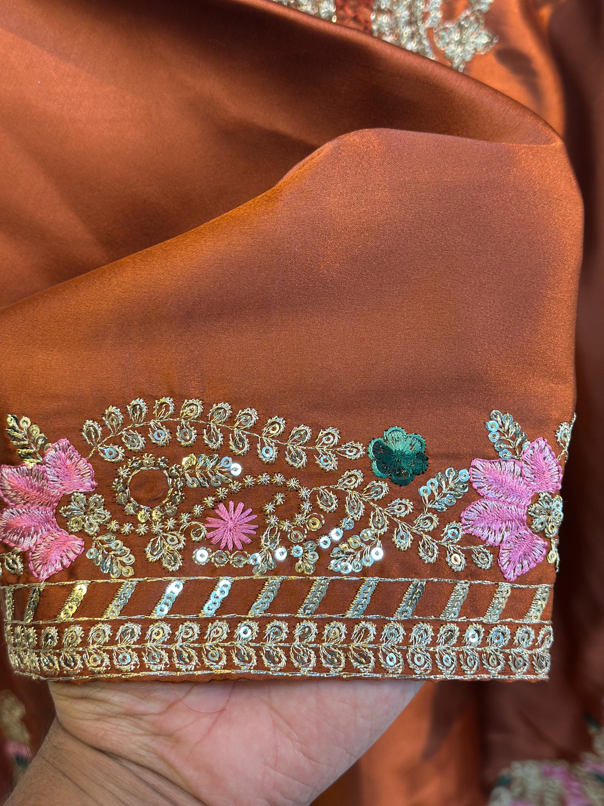 547 Pakistani Farshi Cordset