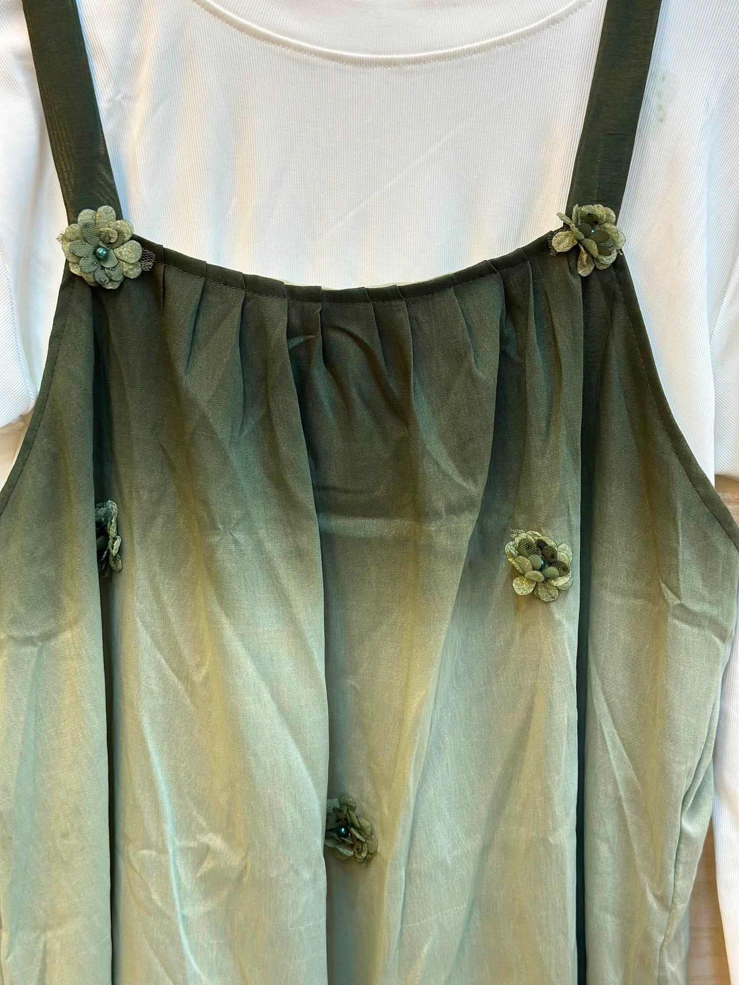 1015 Floral Flare Coord Set - Sage Green
