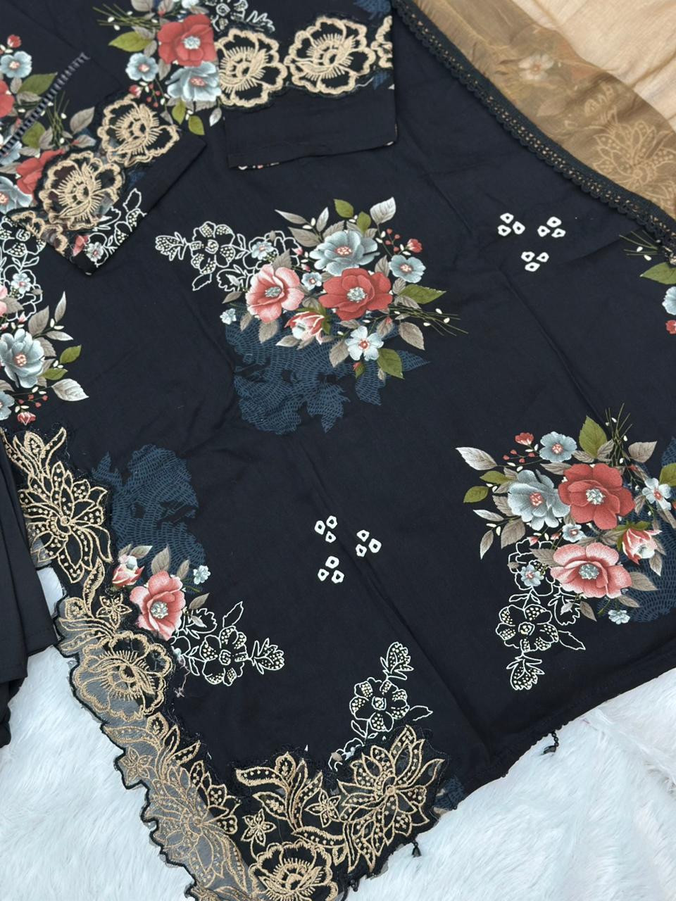 817 Readymade Pakistani Printed Coord-Set