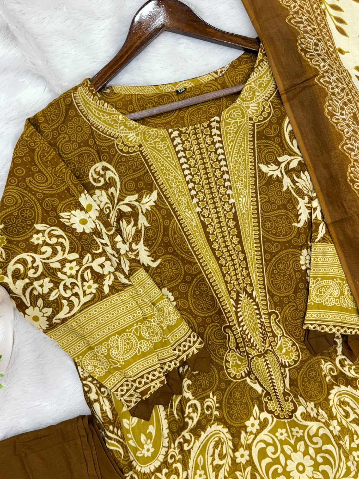 1450 Pakistani Embroidered Suit - Mustard Olive