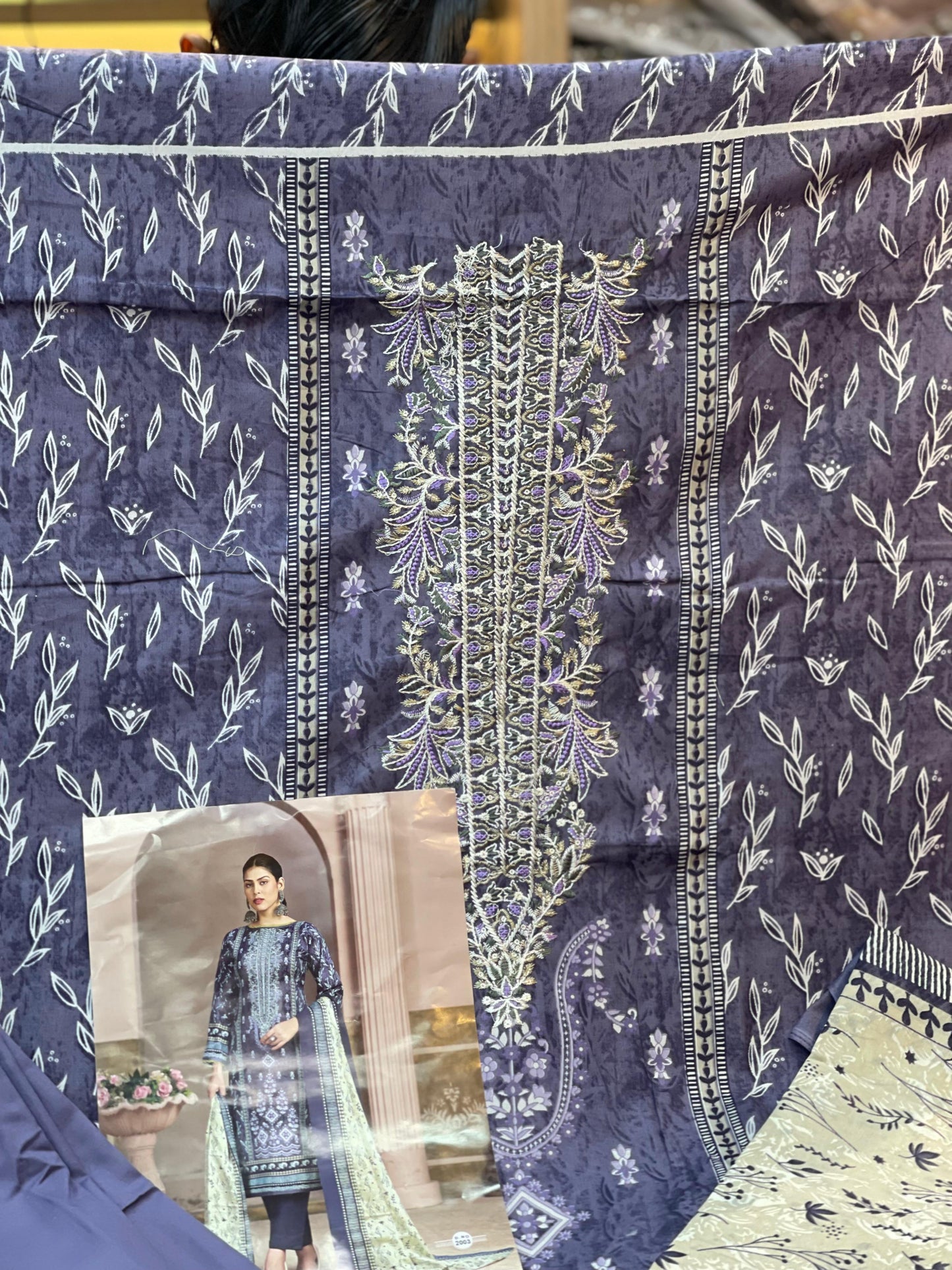 491 Ruhani Pakistani Unstitched Suit