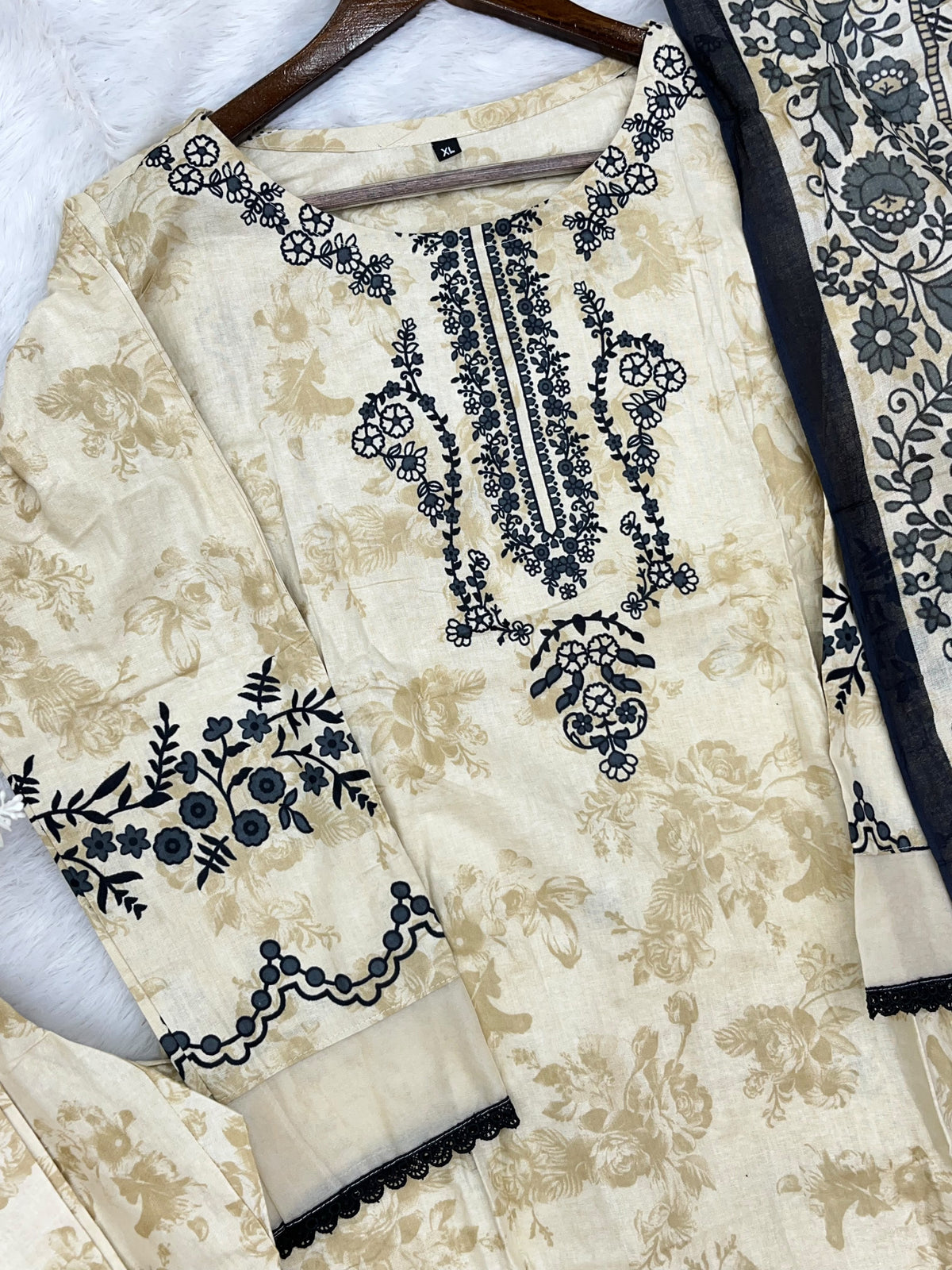 1451 Pakistani Embroidered Suit - Cream Beige