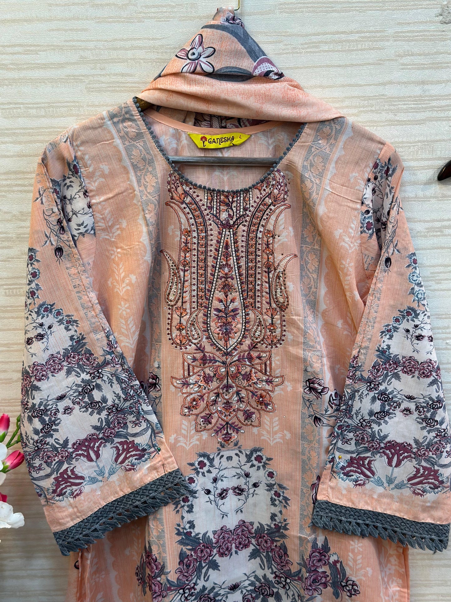 422 Jade Pakistani Embroidery Suit