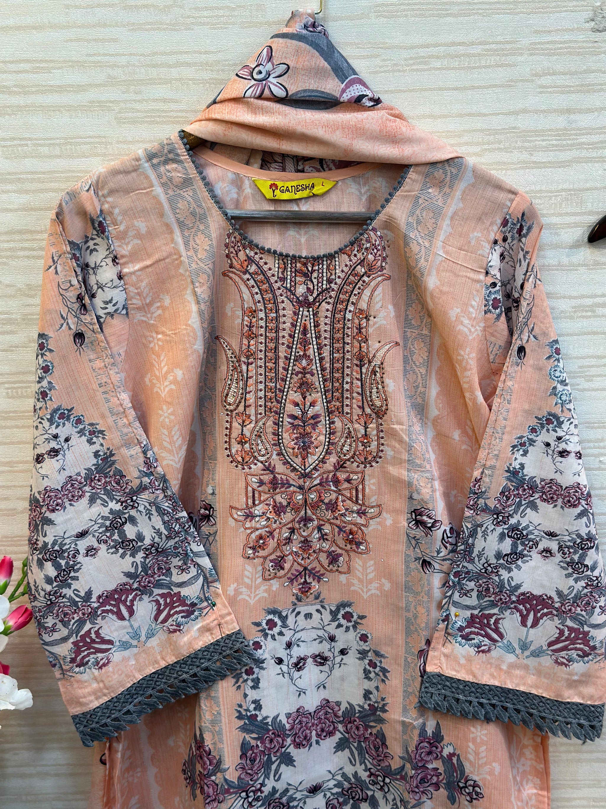 422 Jade Pakistani Embroidery Suit