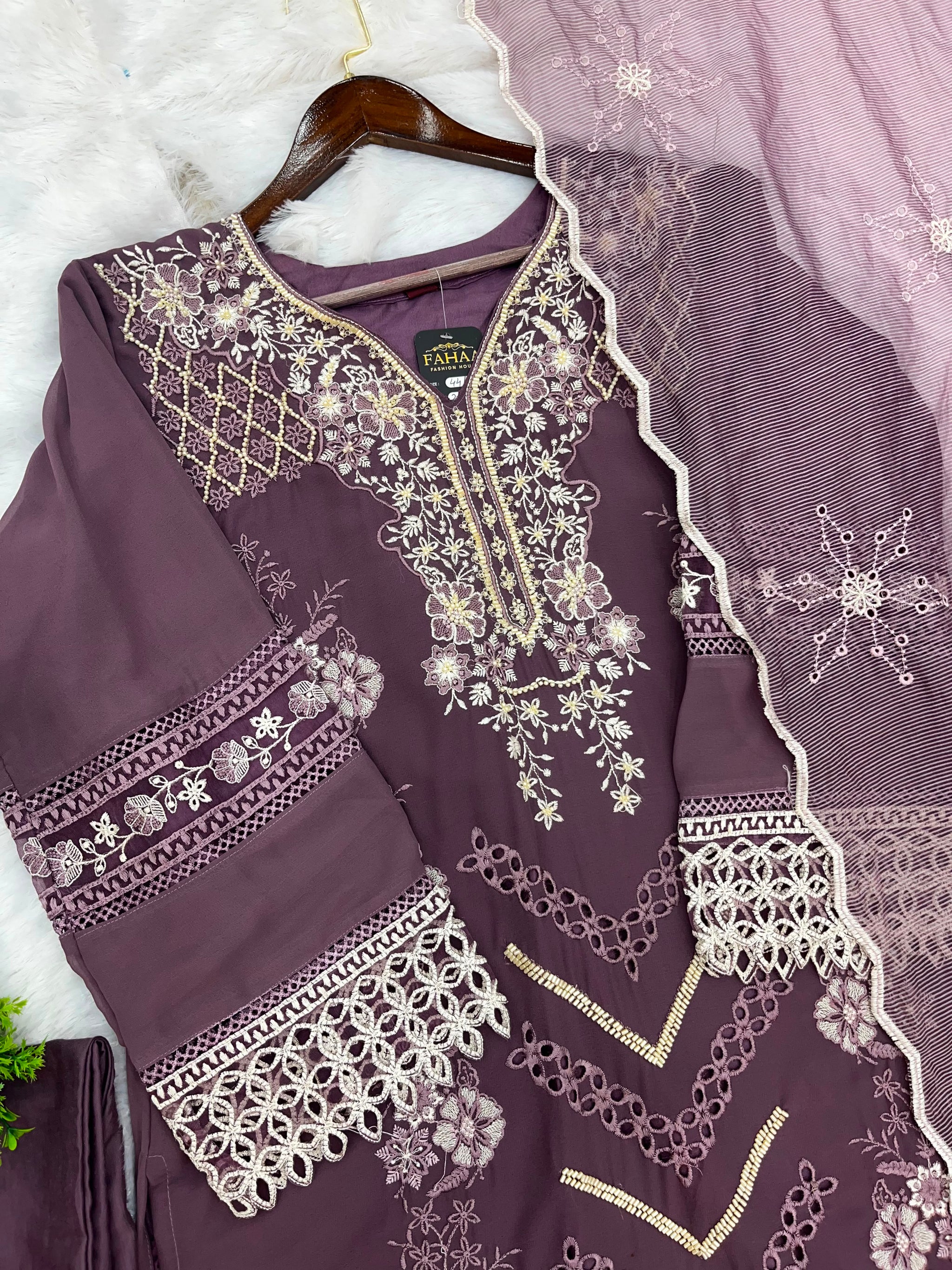1145 Premium Pakistani Partywear - Dusty Lavender