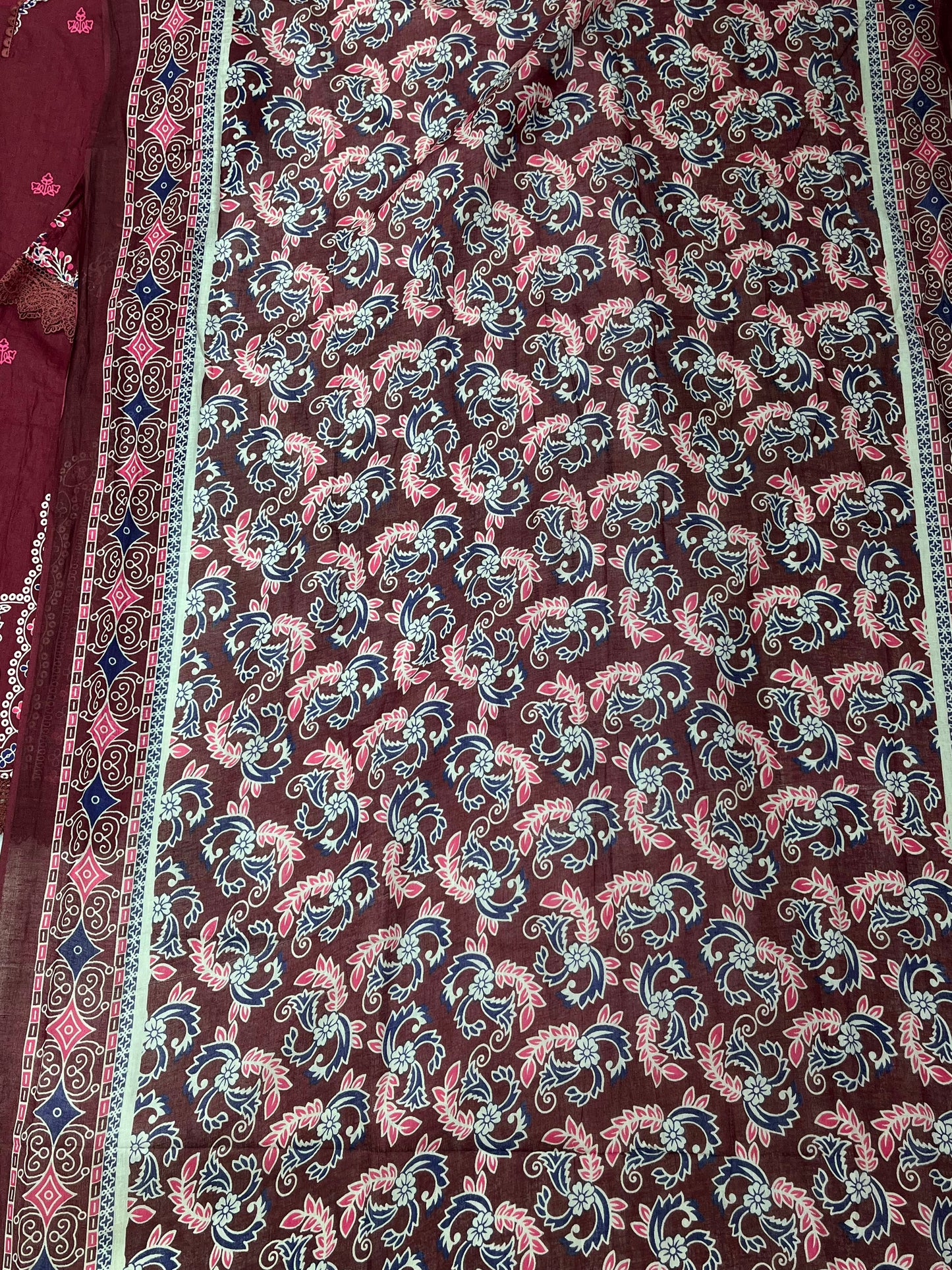 1249 Pakistani Printed Suit