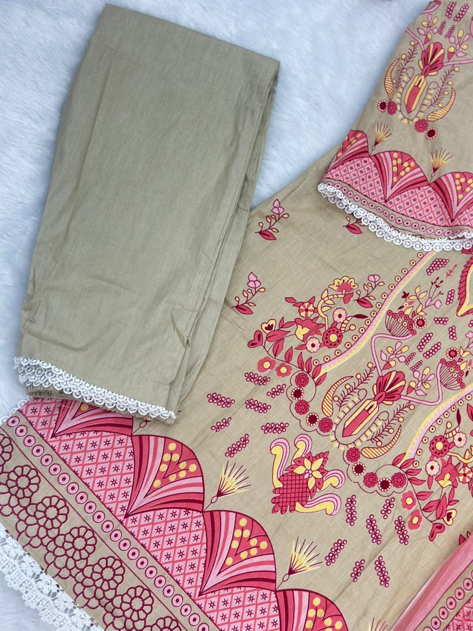 930 Pakistani Embroidered Suit