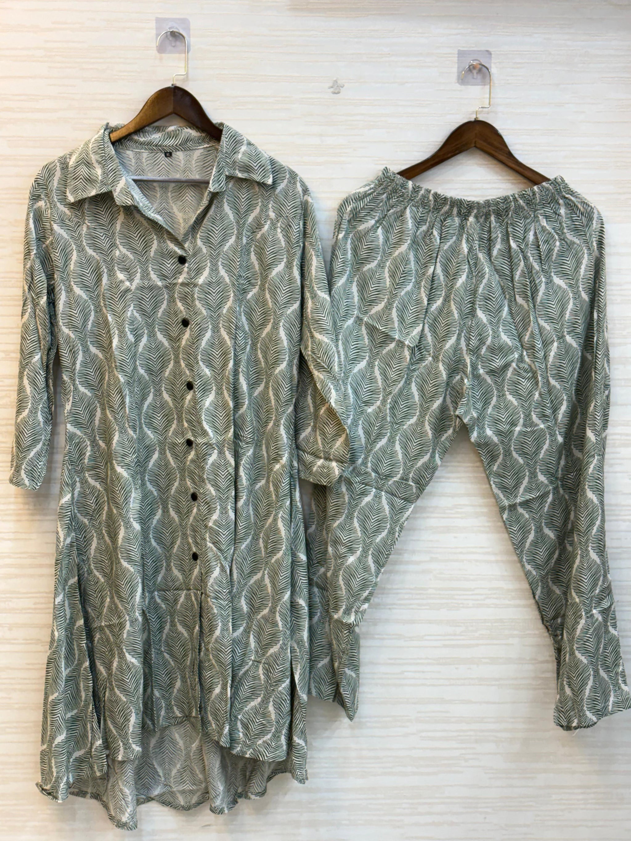 613 A-Line ryon Coord set