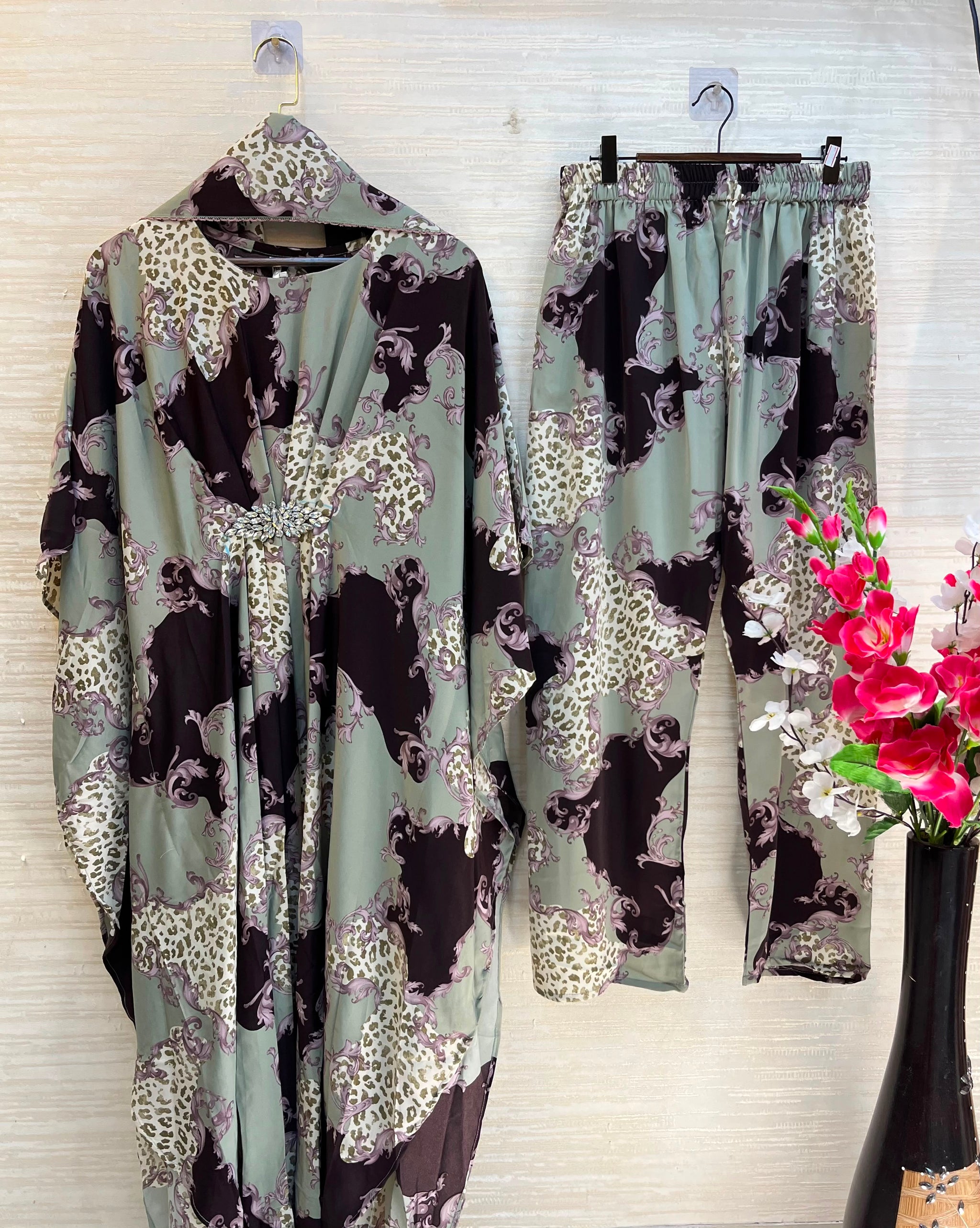 1099 Floral Kaftan Coord Set - Sage Green