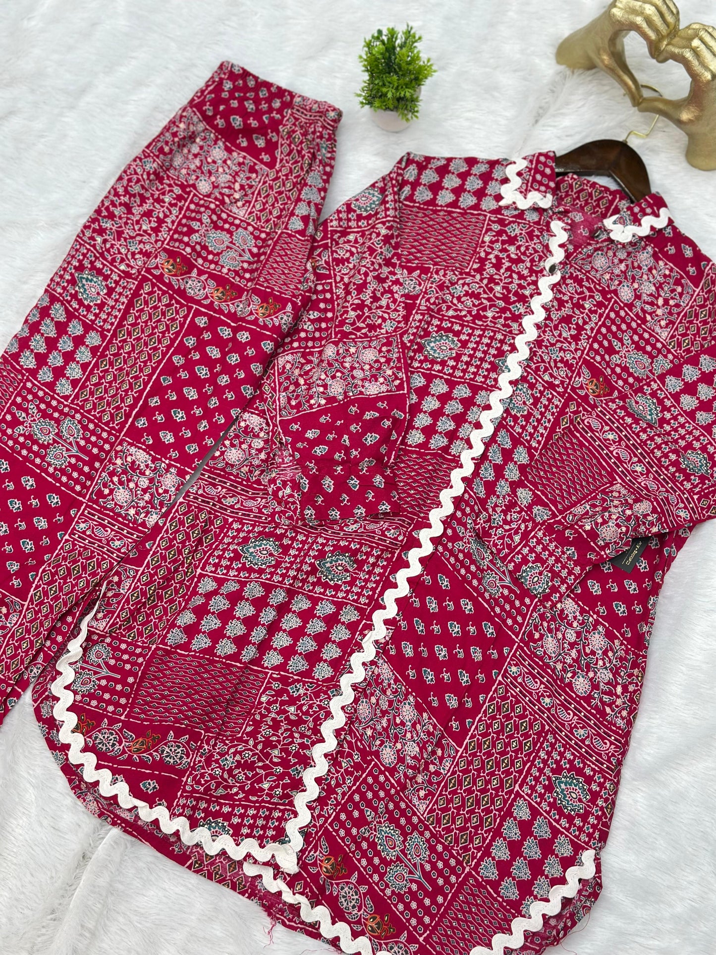 694 Casual Cordsets - Magenta Pink