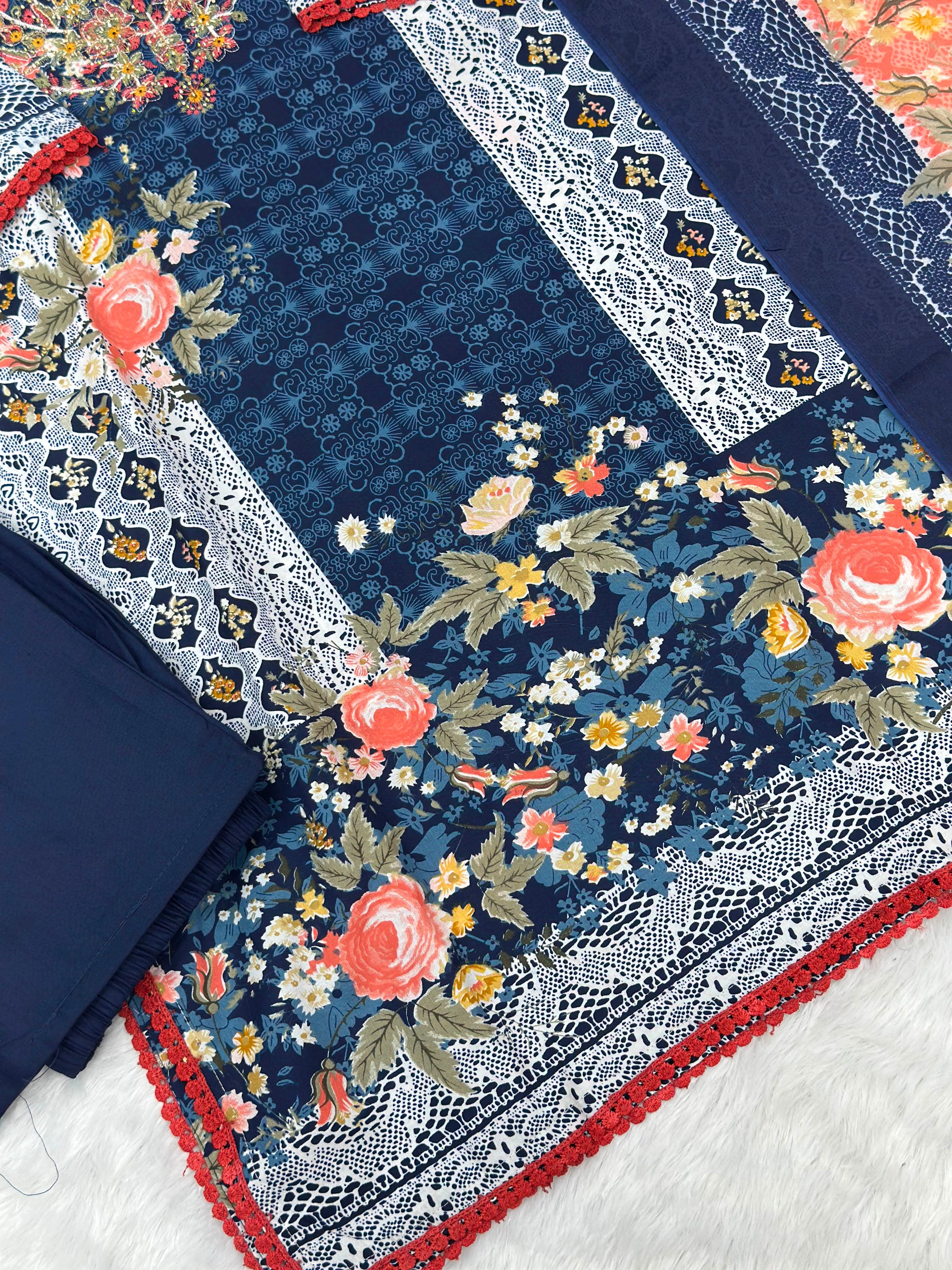 942 Pakistani Embroidered Suit