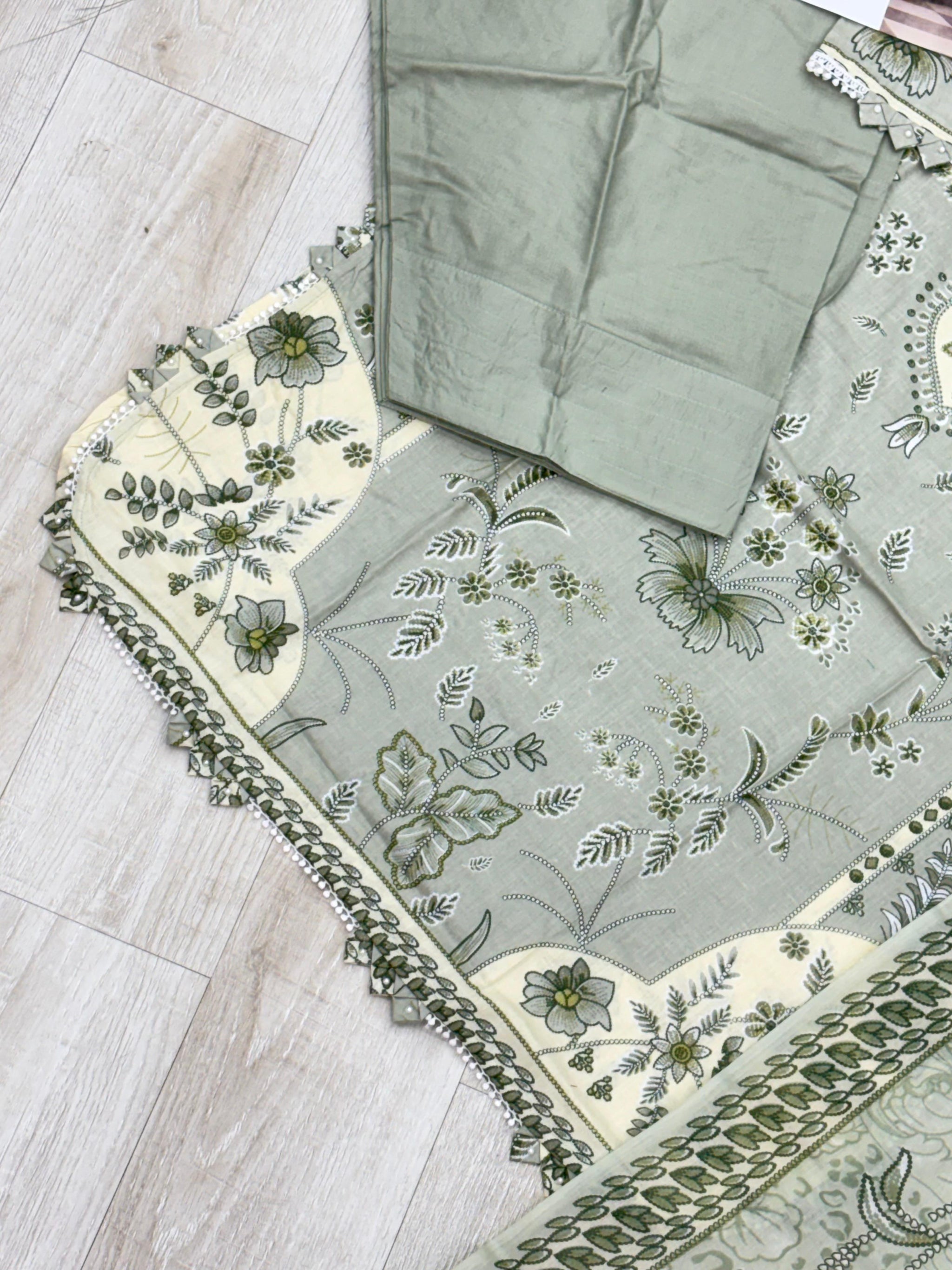 455 Belliza Pakistani Suit