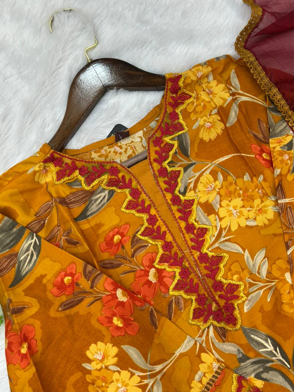 815 Readymade Pakistani Printed Coord-Set