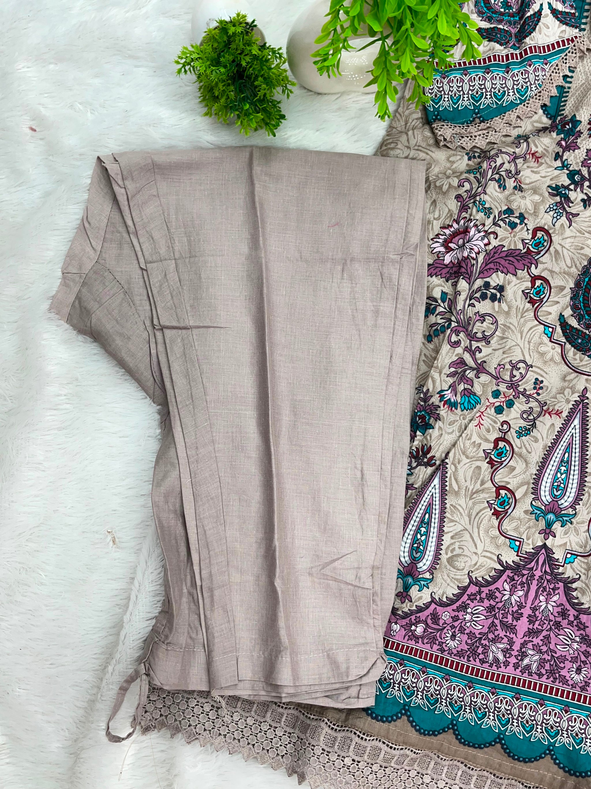 1219 Pakistani Embroidered Suit