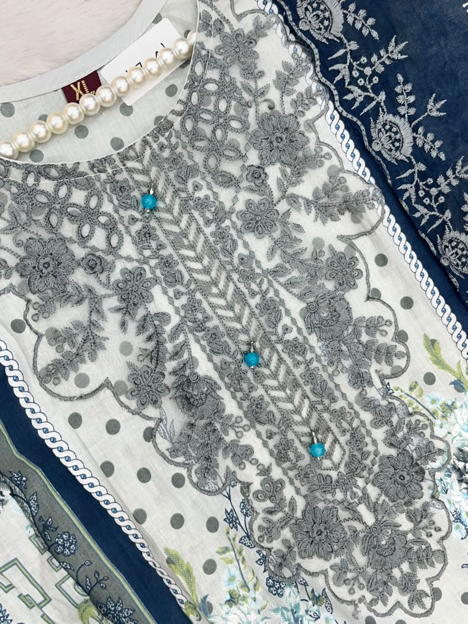 1498 Pakistani Heavy Lawn Suit - 6