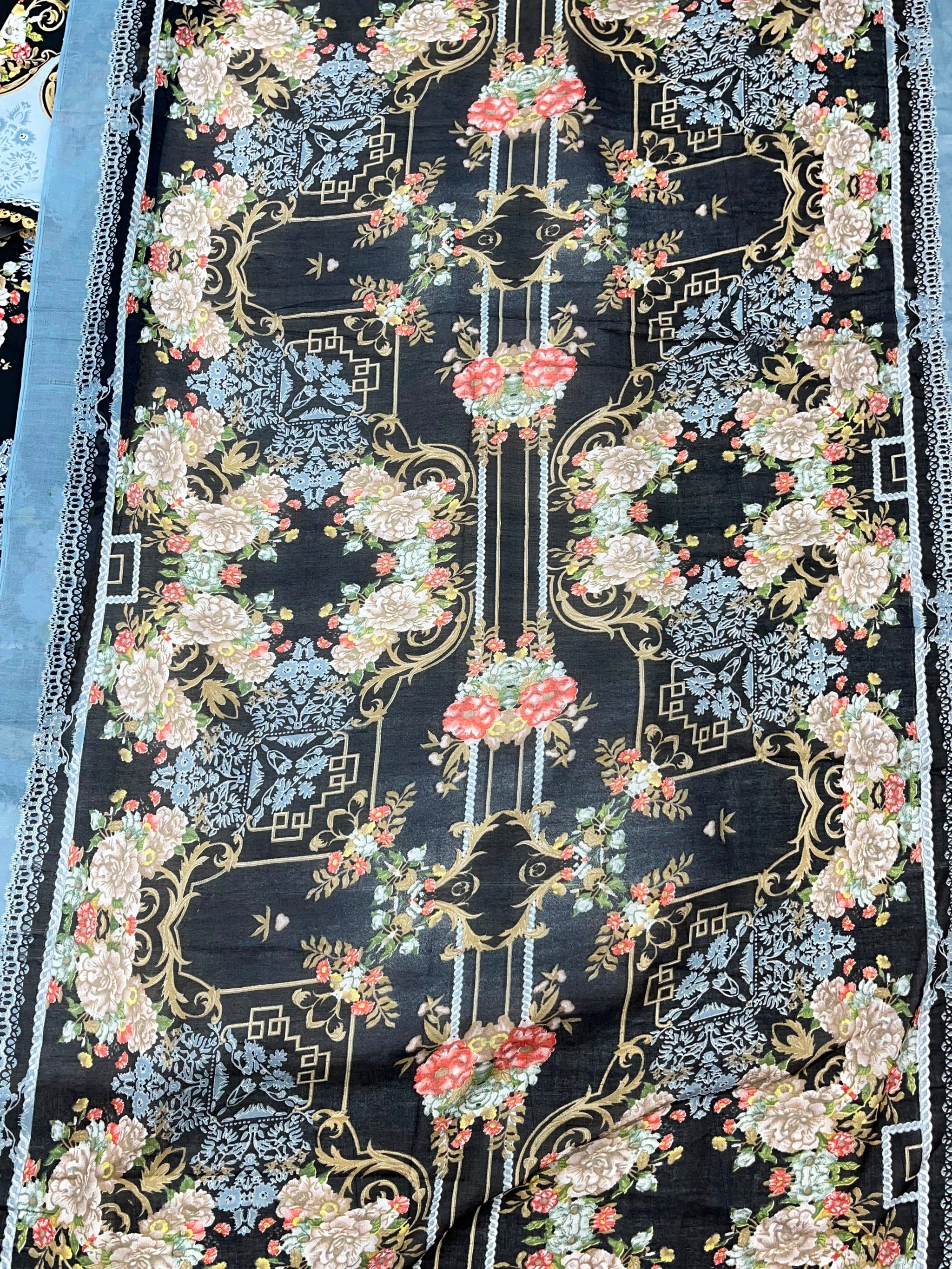 1288 Pakistani Embroidered Suit - Vandana Sobia Nazer